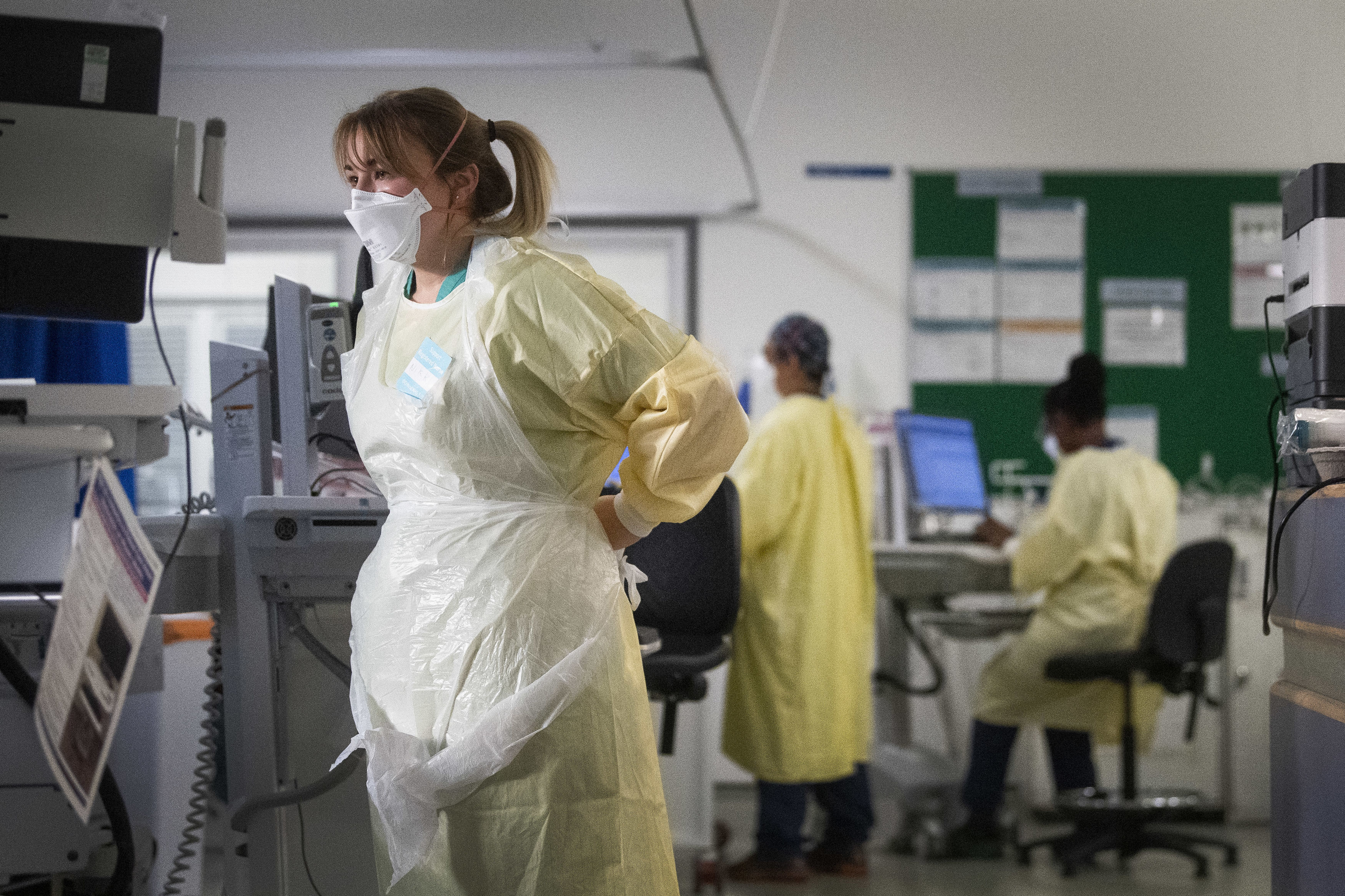 Previous Covid-19 infection ‘provides some immunity for five months’