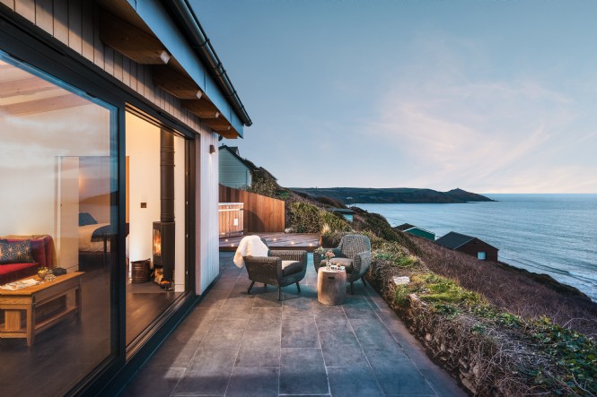 10 beautiful cottages to book for your summer staycation