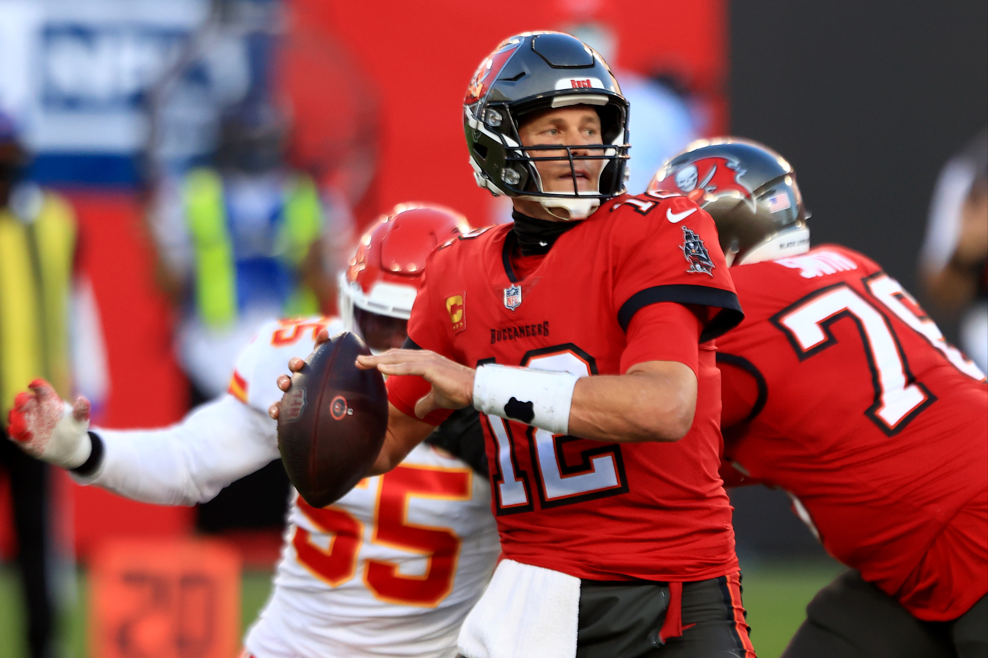 Super Bowl LV: A guide to Buccaneers vs Chiefs with Osi Umenyiora 