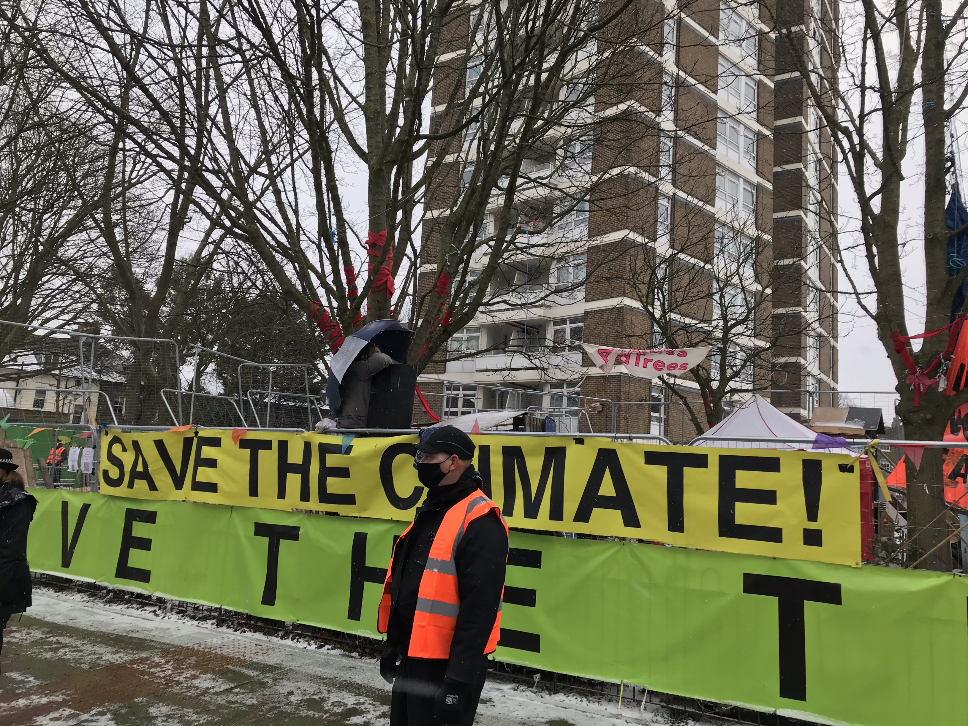 Anti-HS2 protesters create new tunnel 2 miles north of Euston