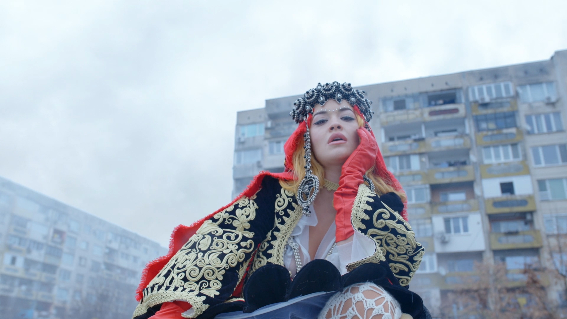 Rita Ora video
