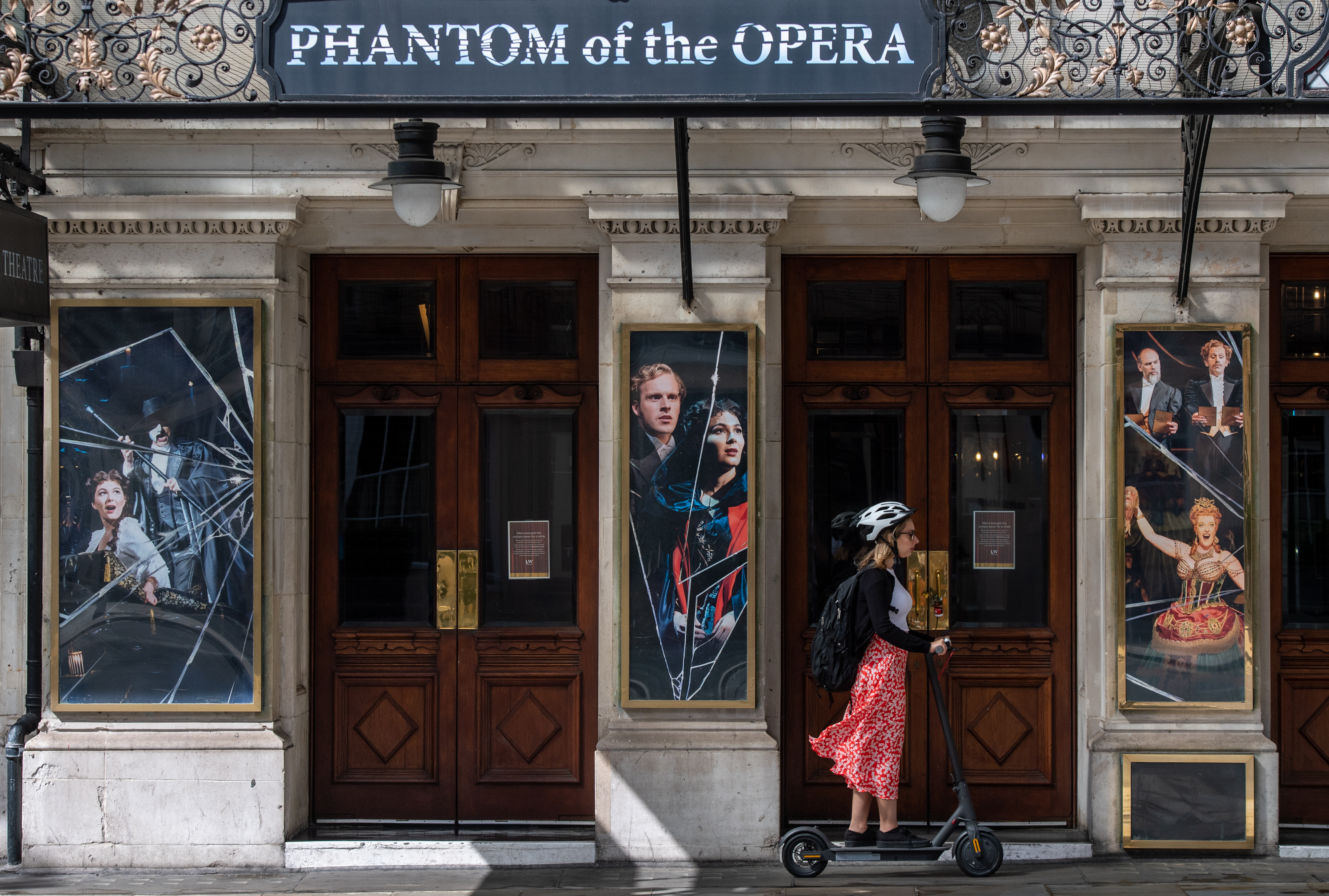 Long-running Theatre Production Of Phantom Of The Opera Announces Closure Due To Coronavirus