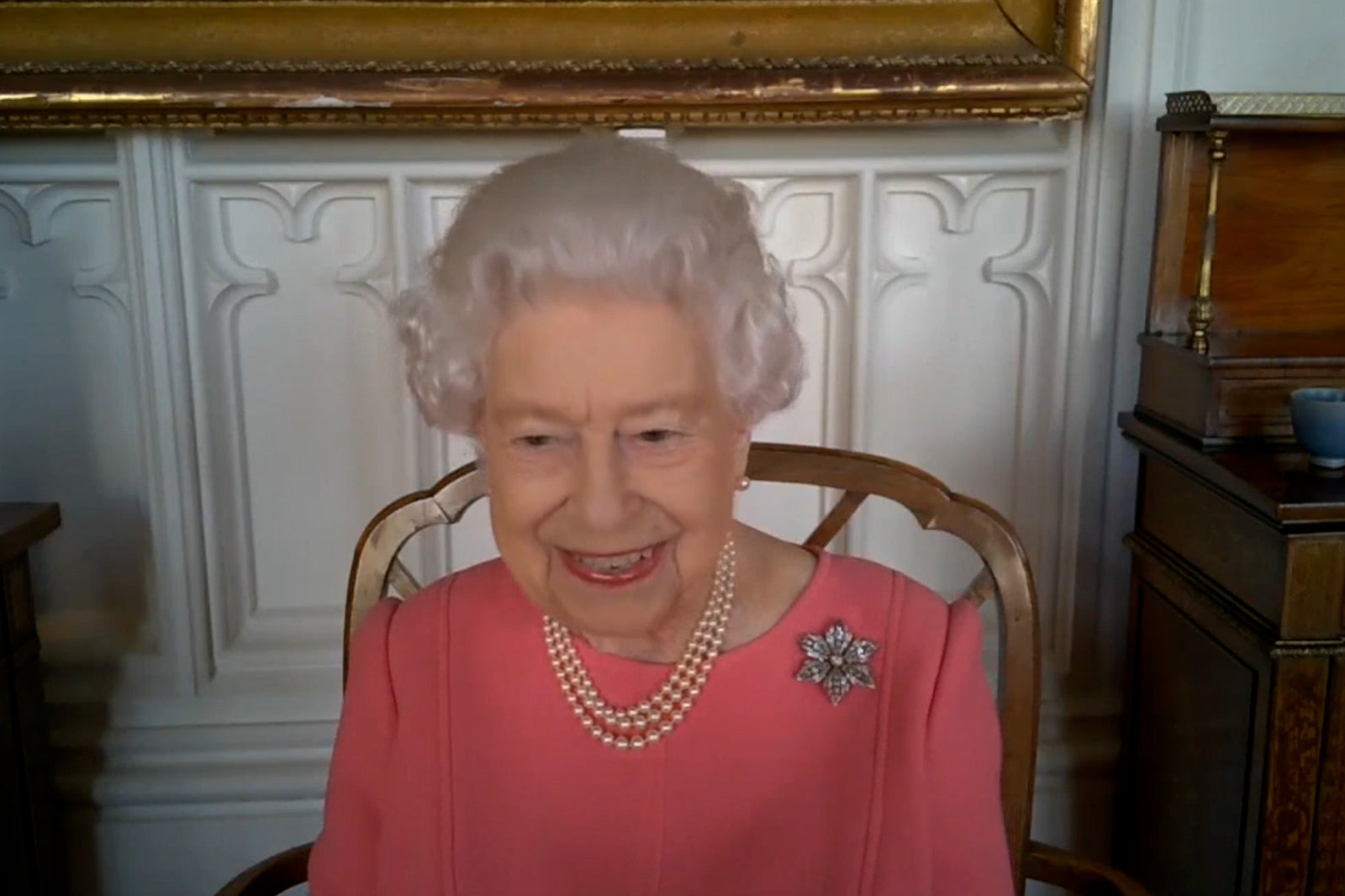 Queen speaks out about receiving the Covid vaccine, describing the NHS jab rollout as ‘remarkable’