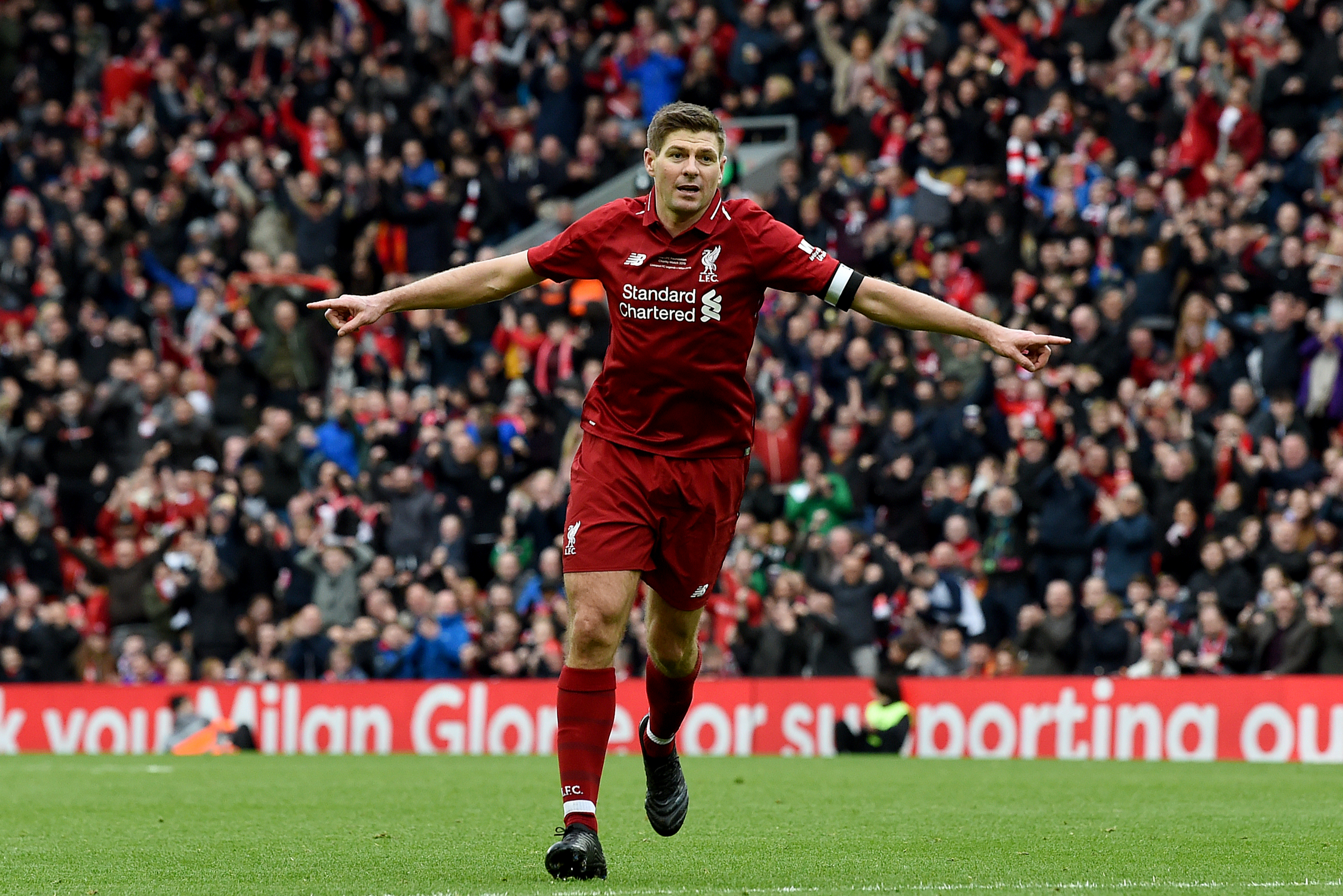Steven Gerrard in, Jurgen Klopp out for Liverpool? ‘Zero’ chance this summer, says former Rangers chairman