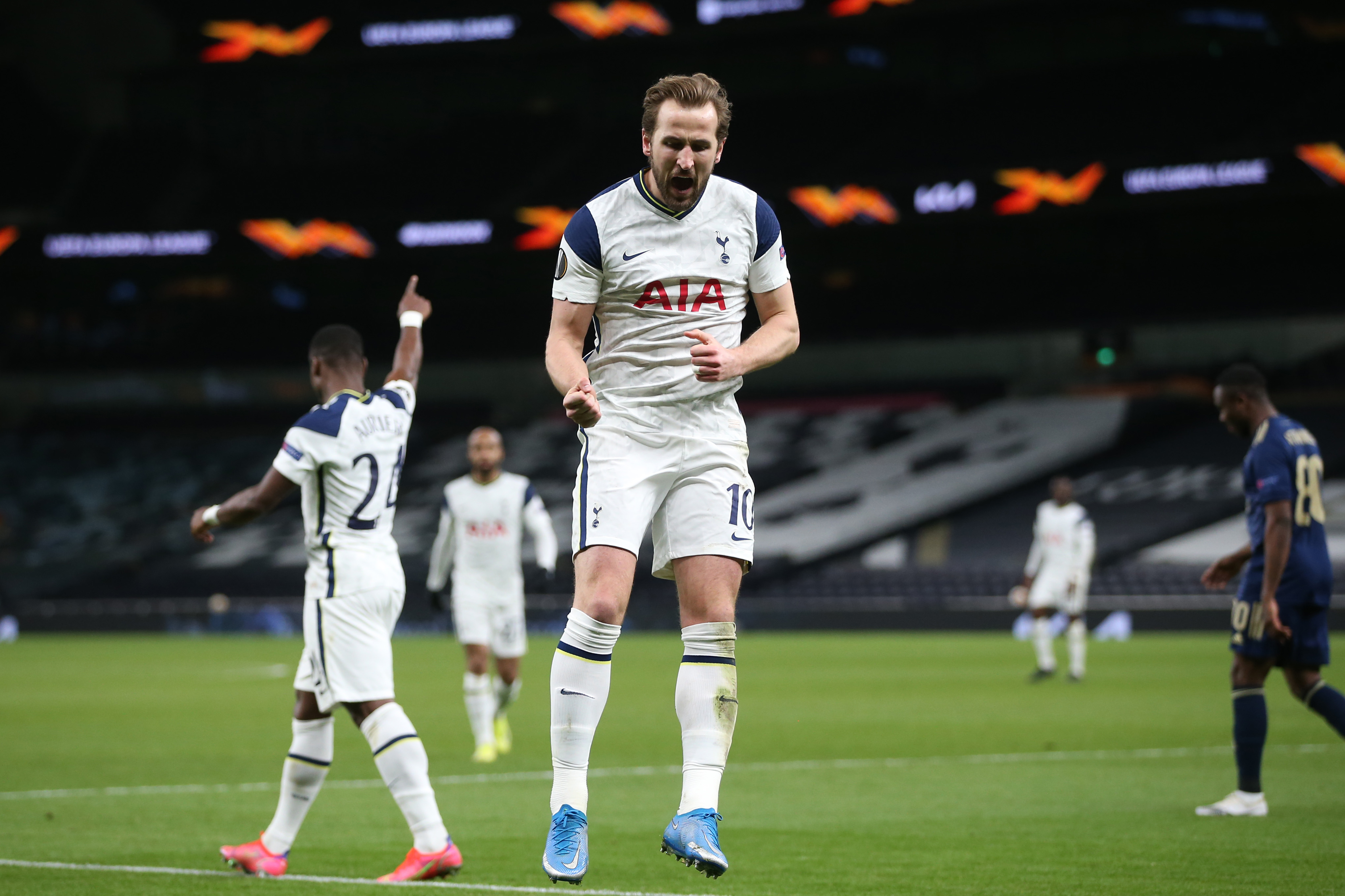 England boss Gareth Southgate responds to Jose Mourinho’s Harry Kane plea