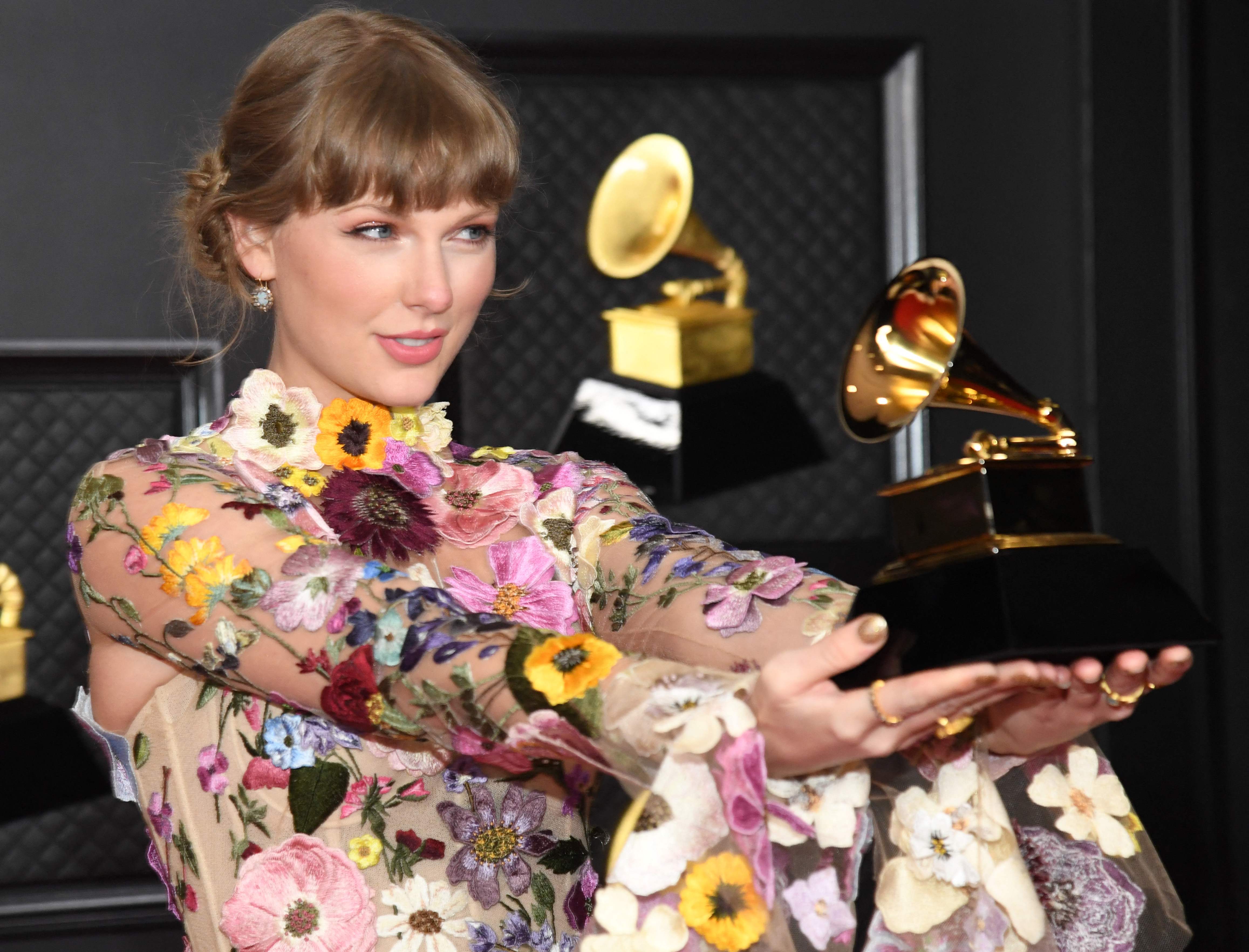 US-ENTERTAINMENT-GRAMMYS-MUSIC-AWARD-CELEBRITY-PANDEMIC-HEALTH