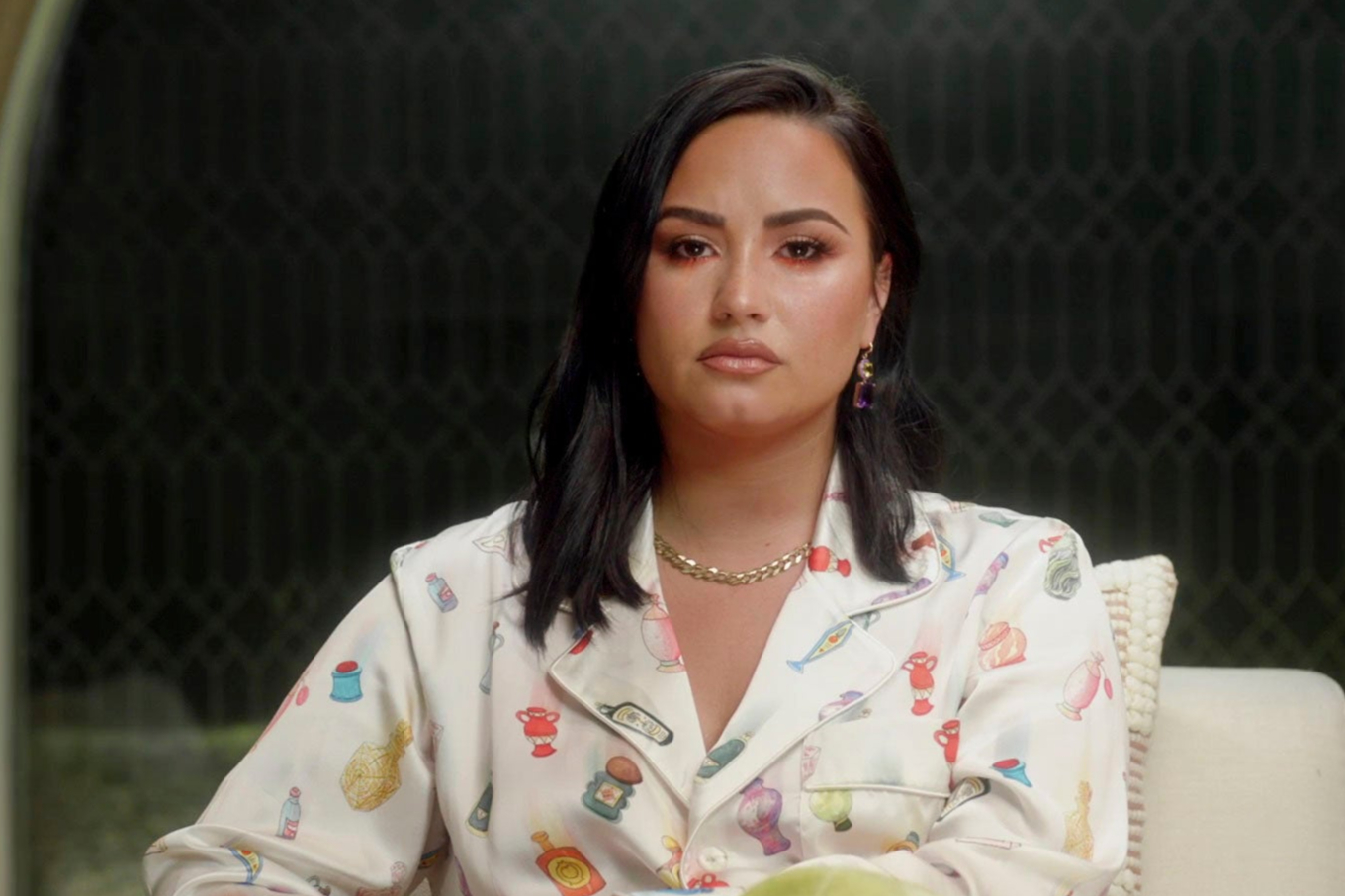 Demi Lovato is non-binary and is changing pronouns to they/them