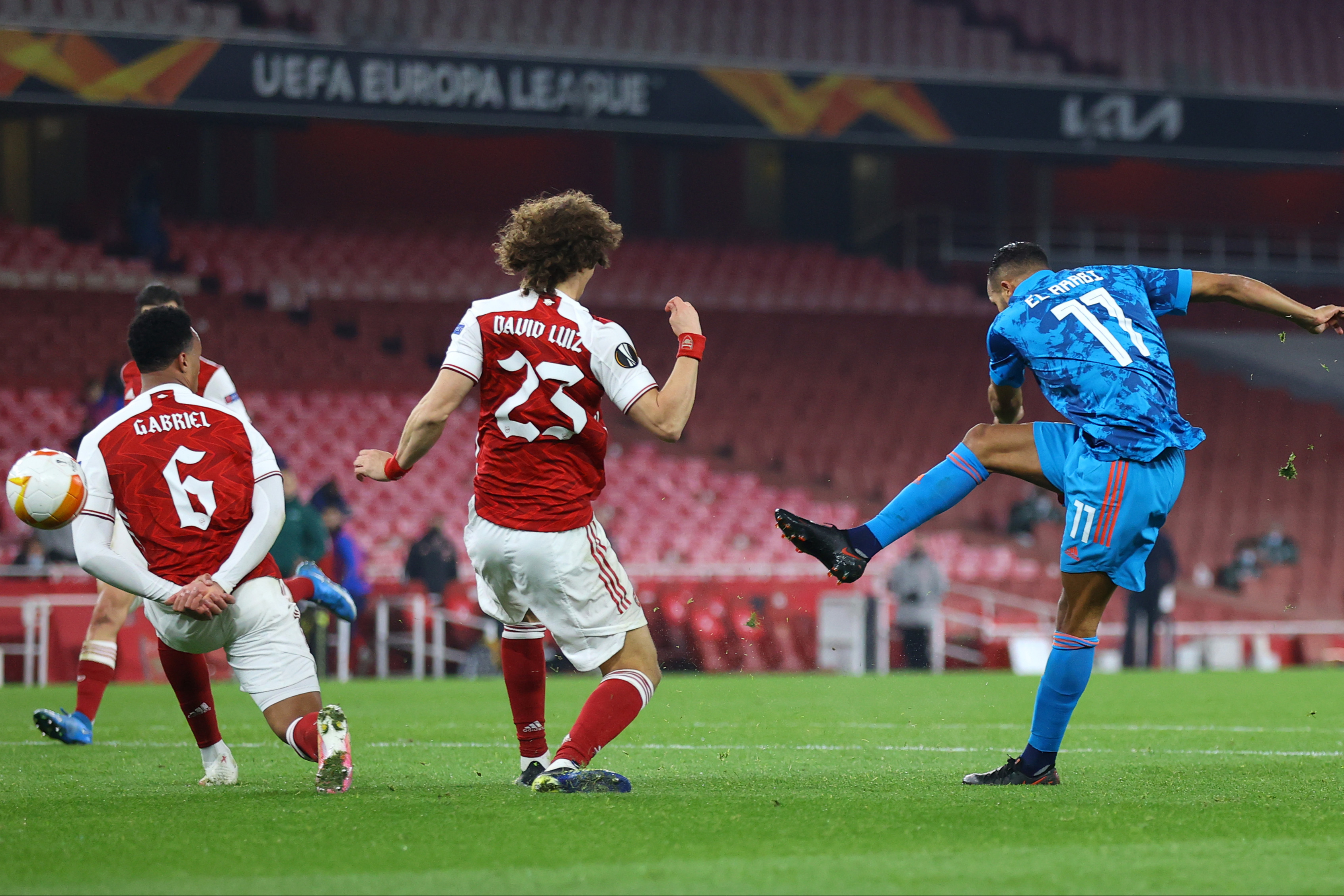 Arsenal 0-1 Olympiacos LIVE! El-Arabi goal - Europa League match stream, Latest score and updates today