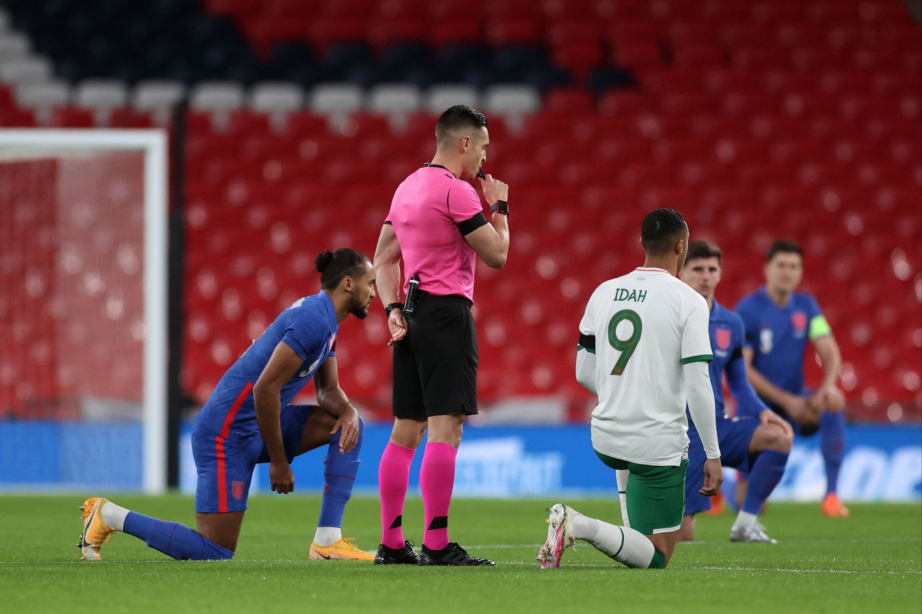England squad to hold team meeting over taking a knee before matches