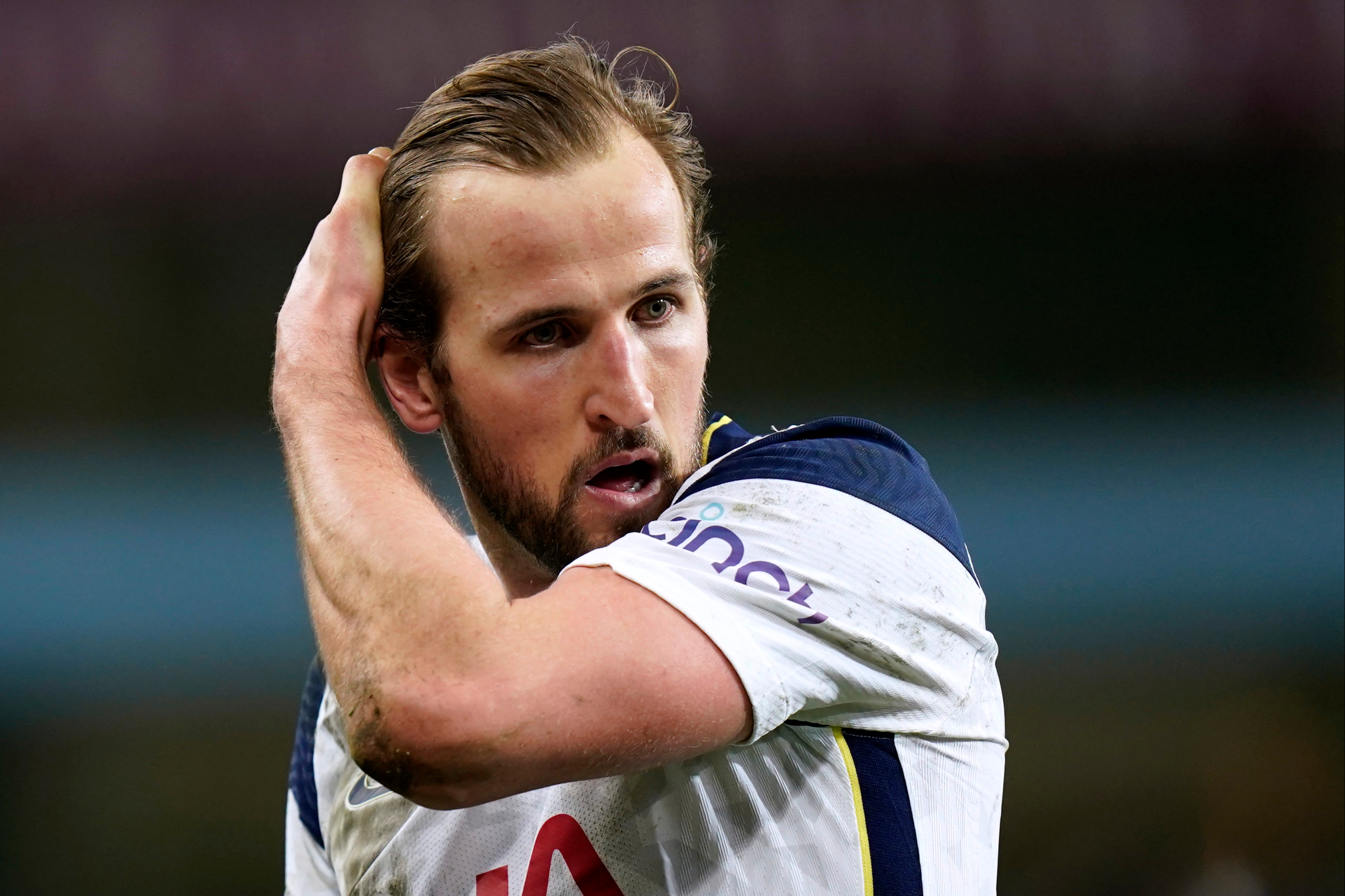Harry Kane told by Alan Shearer that it’s likely ‘this summer or never’ for Tottenham exit