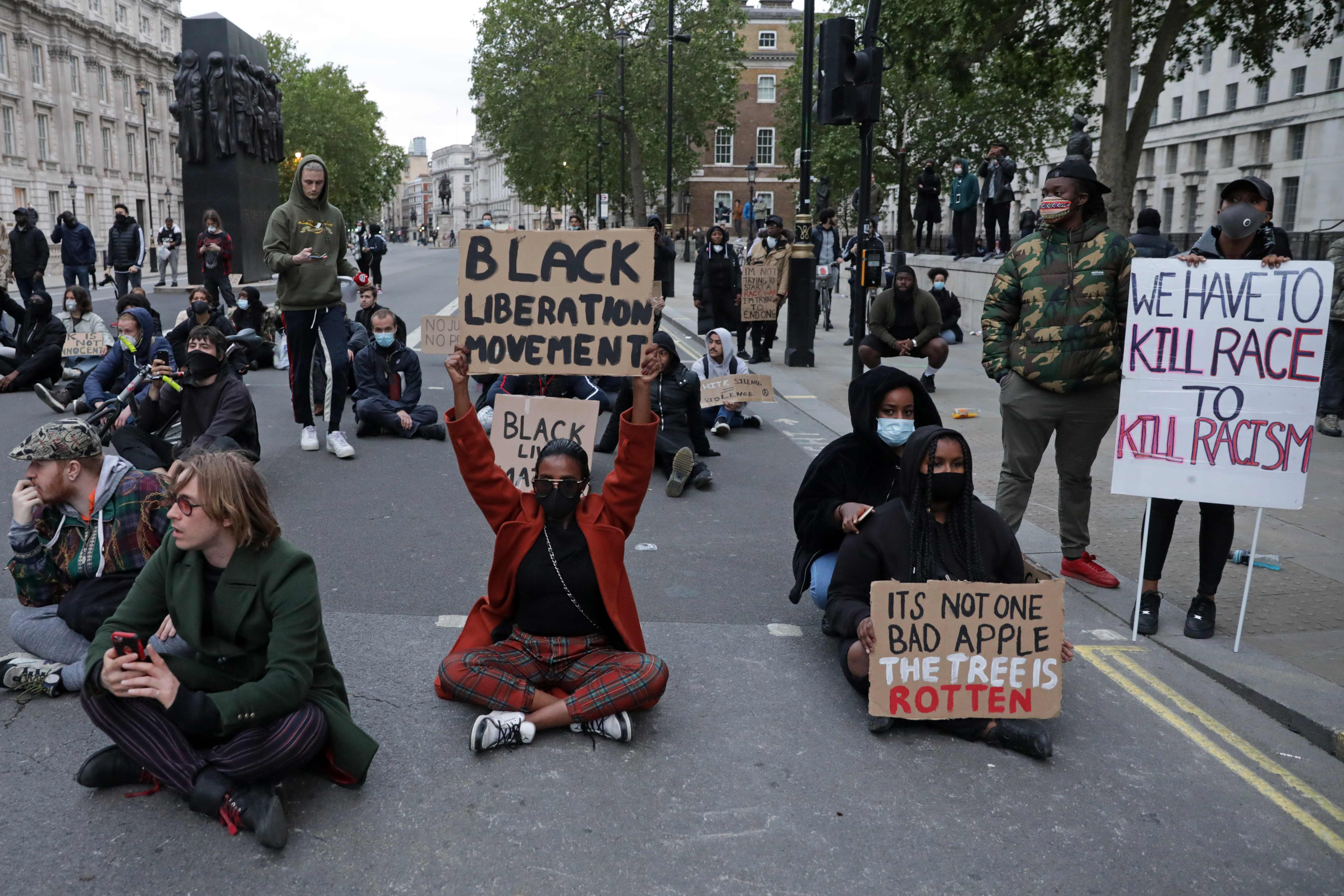 BRITAIN-US-RACISM-UNREST-FLOYD