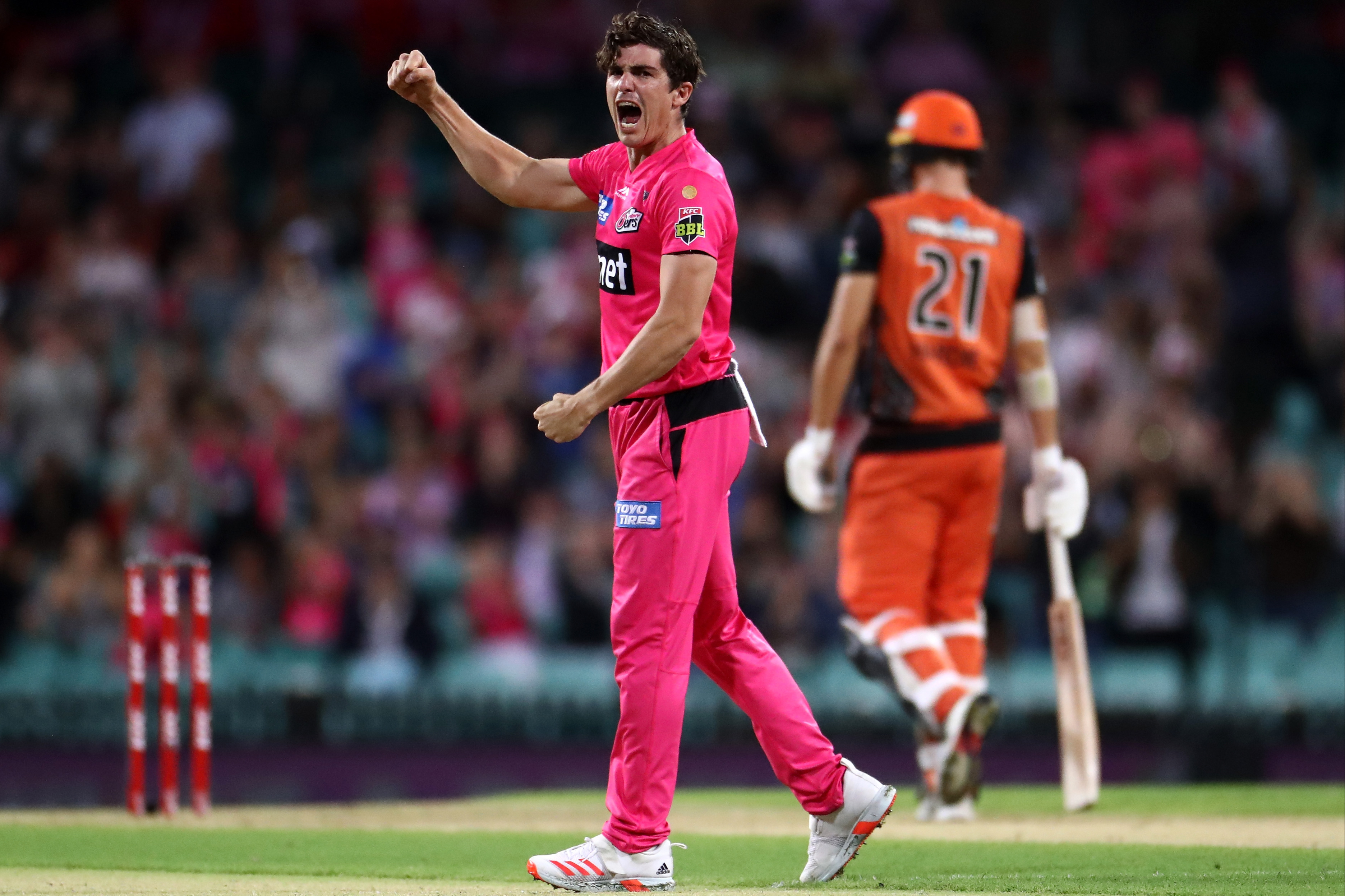 Surrey announce signing of Australia all-rounder Sean Abbott 