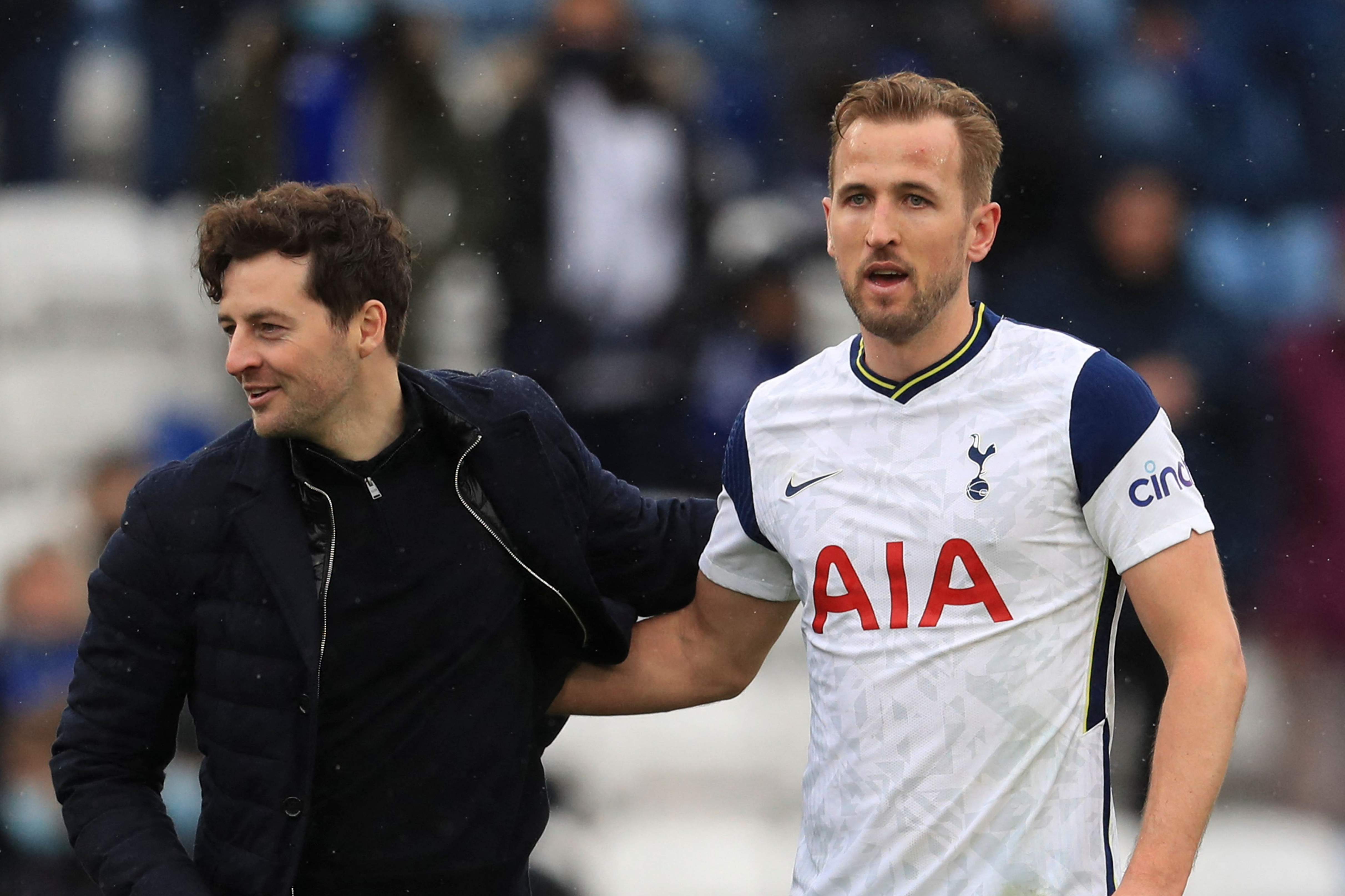 Harry Kane to Man United: Tottenham can be offered money plus Martial, Lingard and James, says Neville