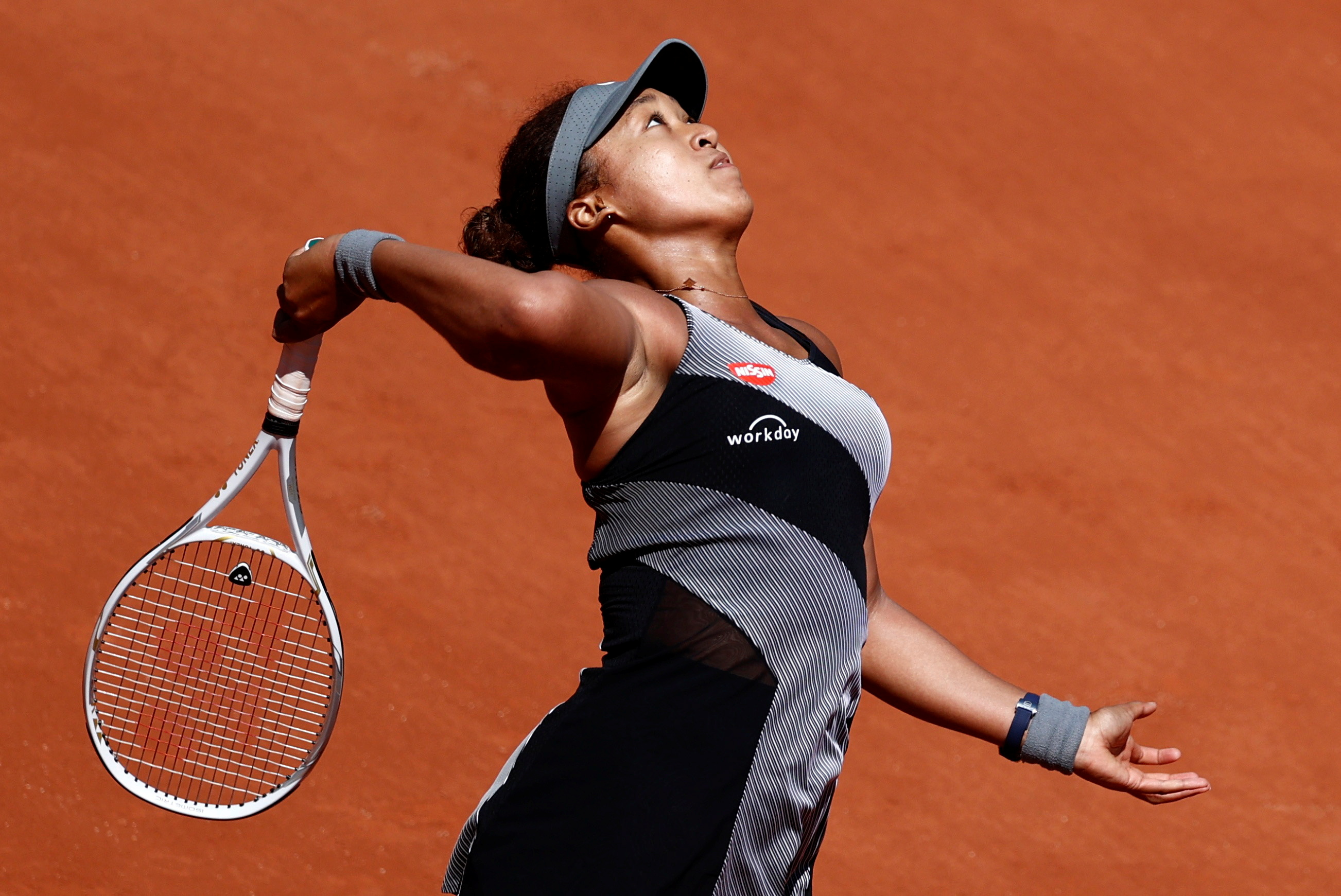 Naomi Osaka withdraws from French Open amid media boycott backlash