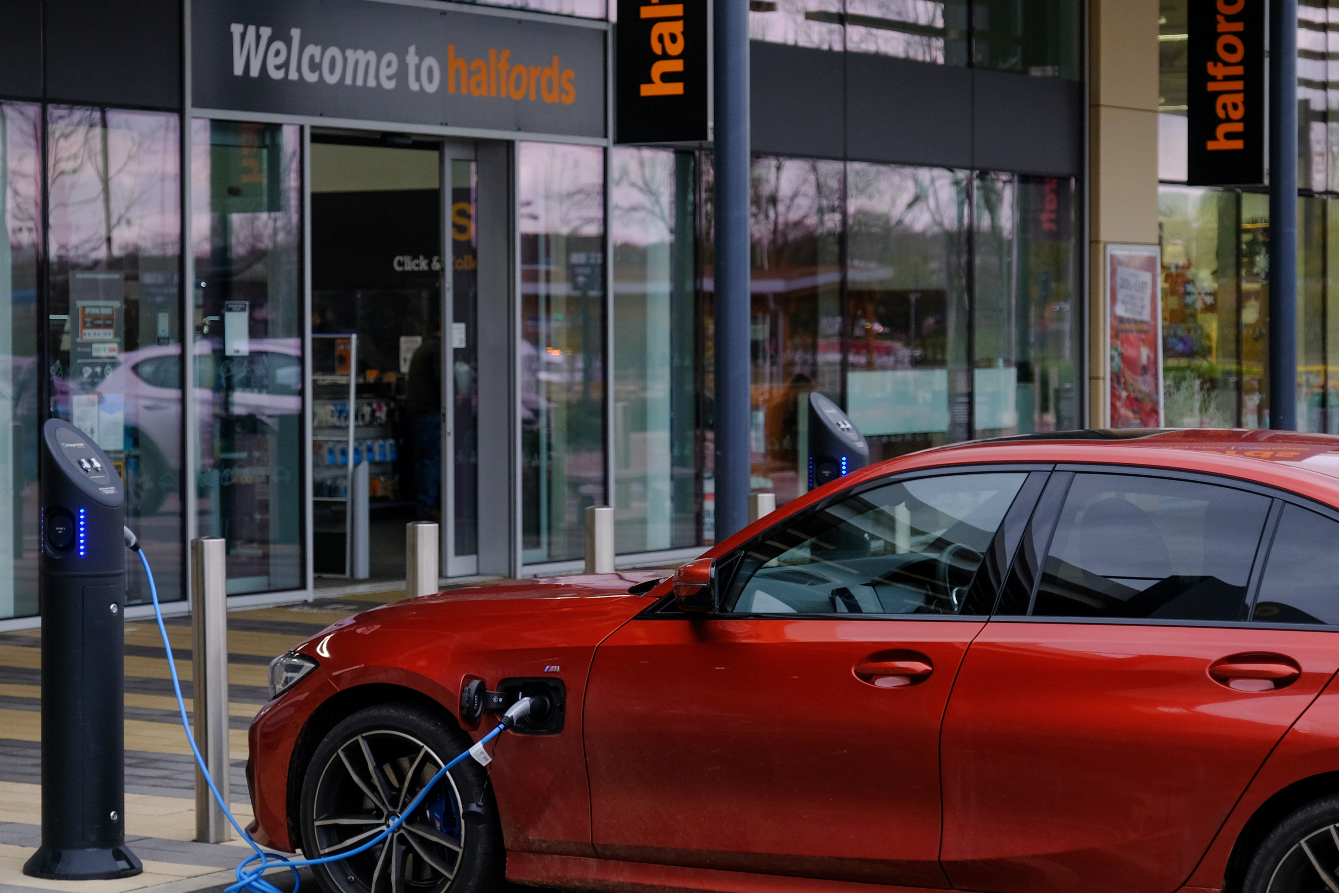 Staycation trend lifts sales of car roof racks at Halfords