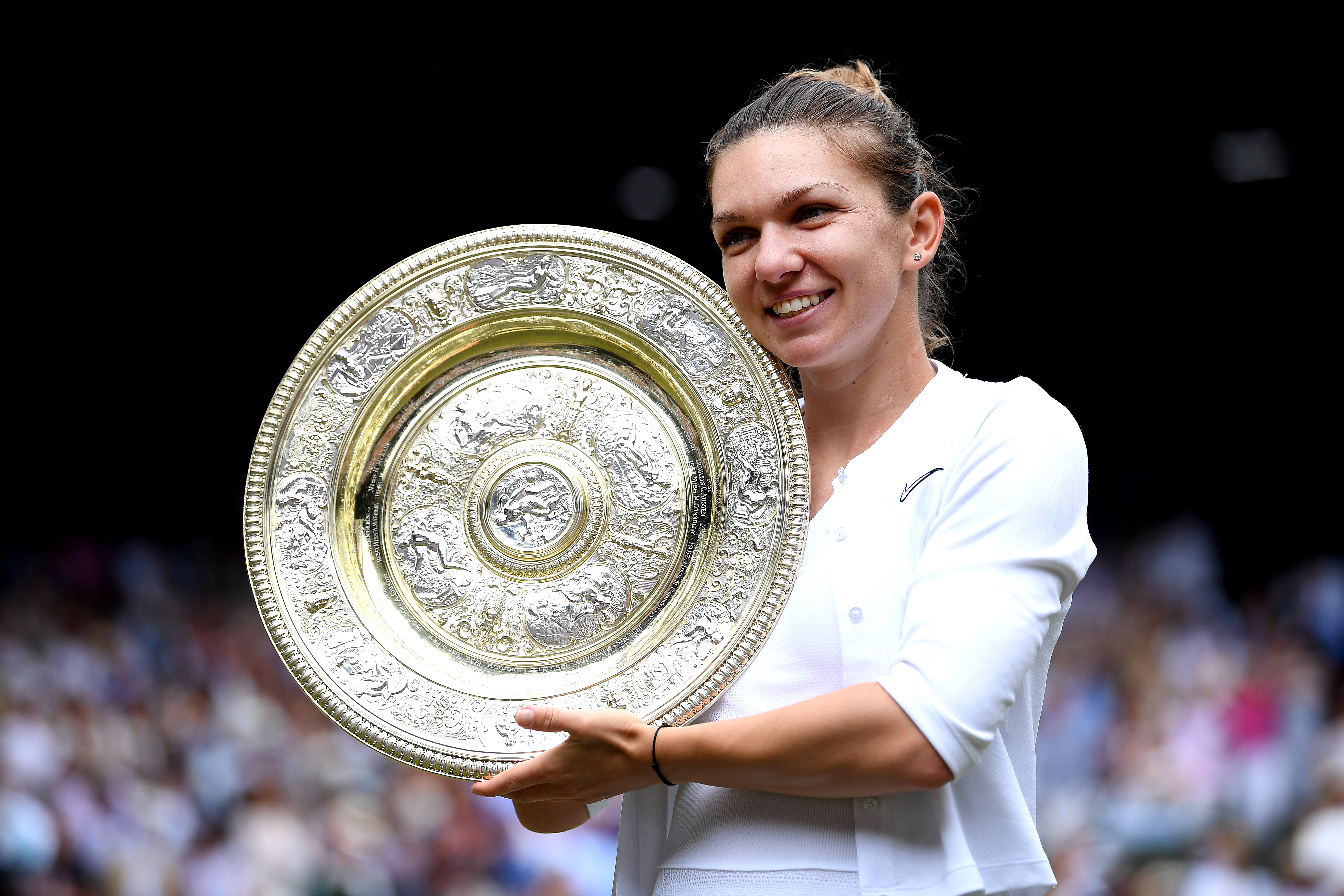 Simona Halep: Defending champion pulls out of Wimbledon after failing to recover from calf injury