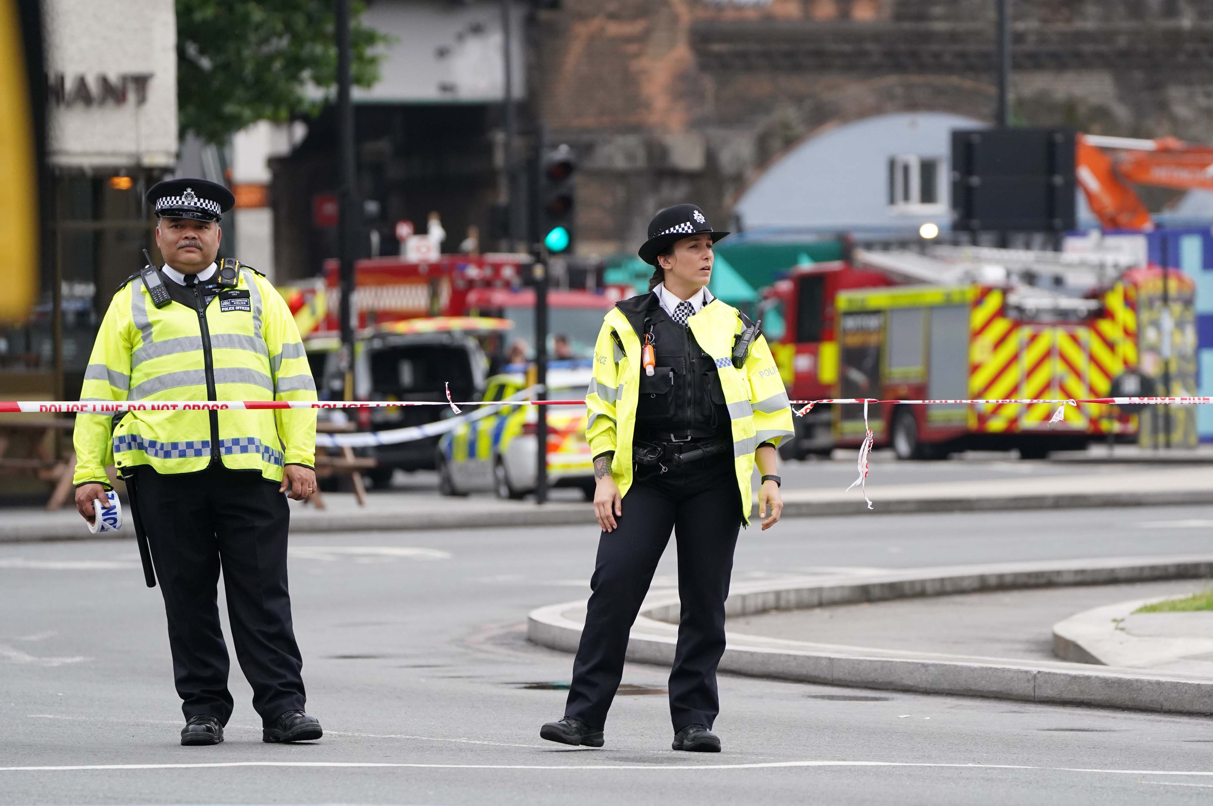 Fire at Elephant and Castle station