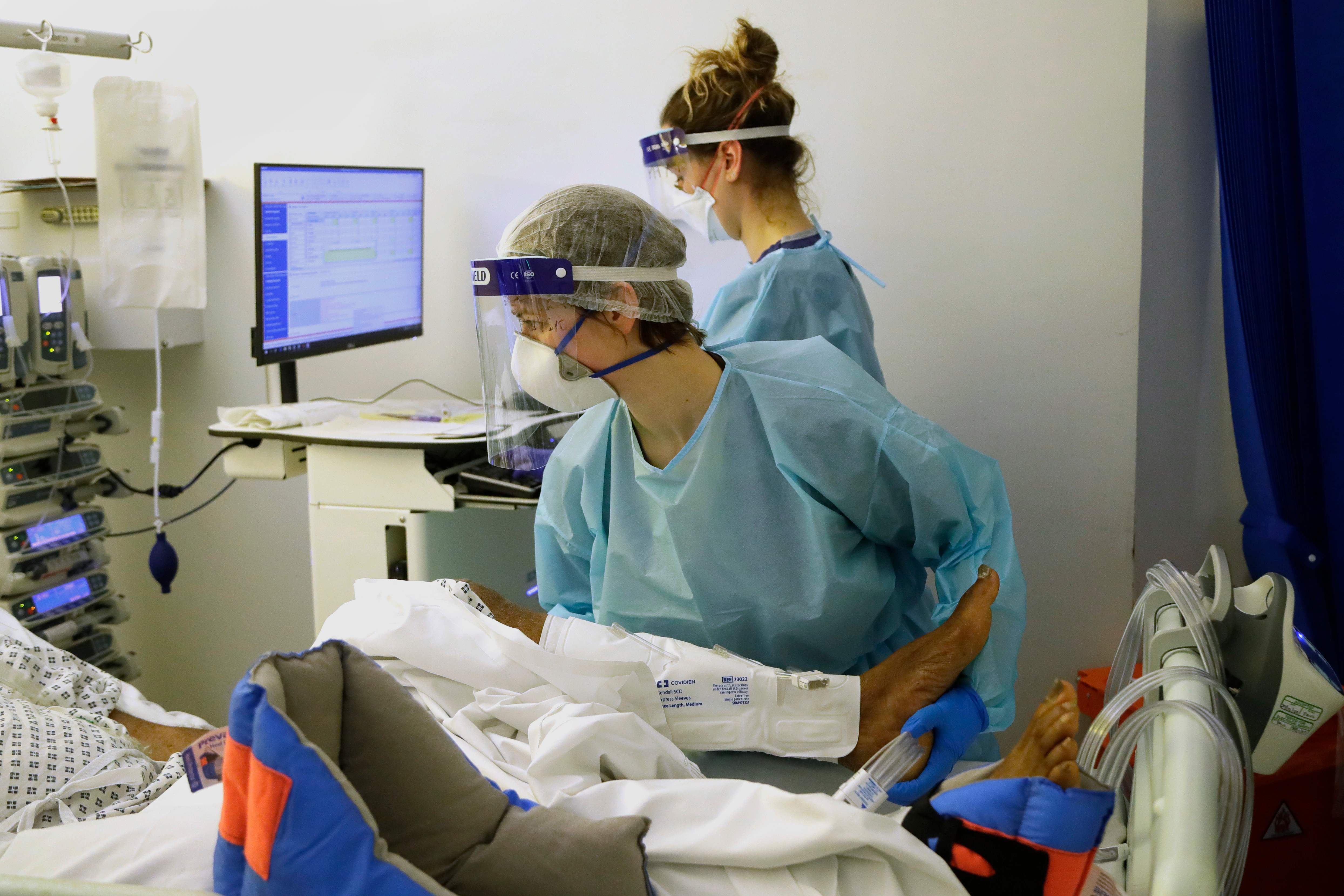 BRITAIN-HEALTH-VIRUS-HOSPITAL