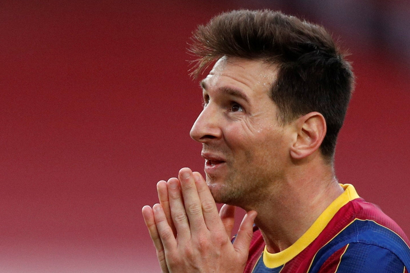 Lionel Messi is a free agent! Barcelona contract EXPIRES as talks over extension continue