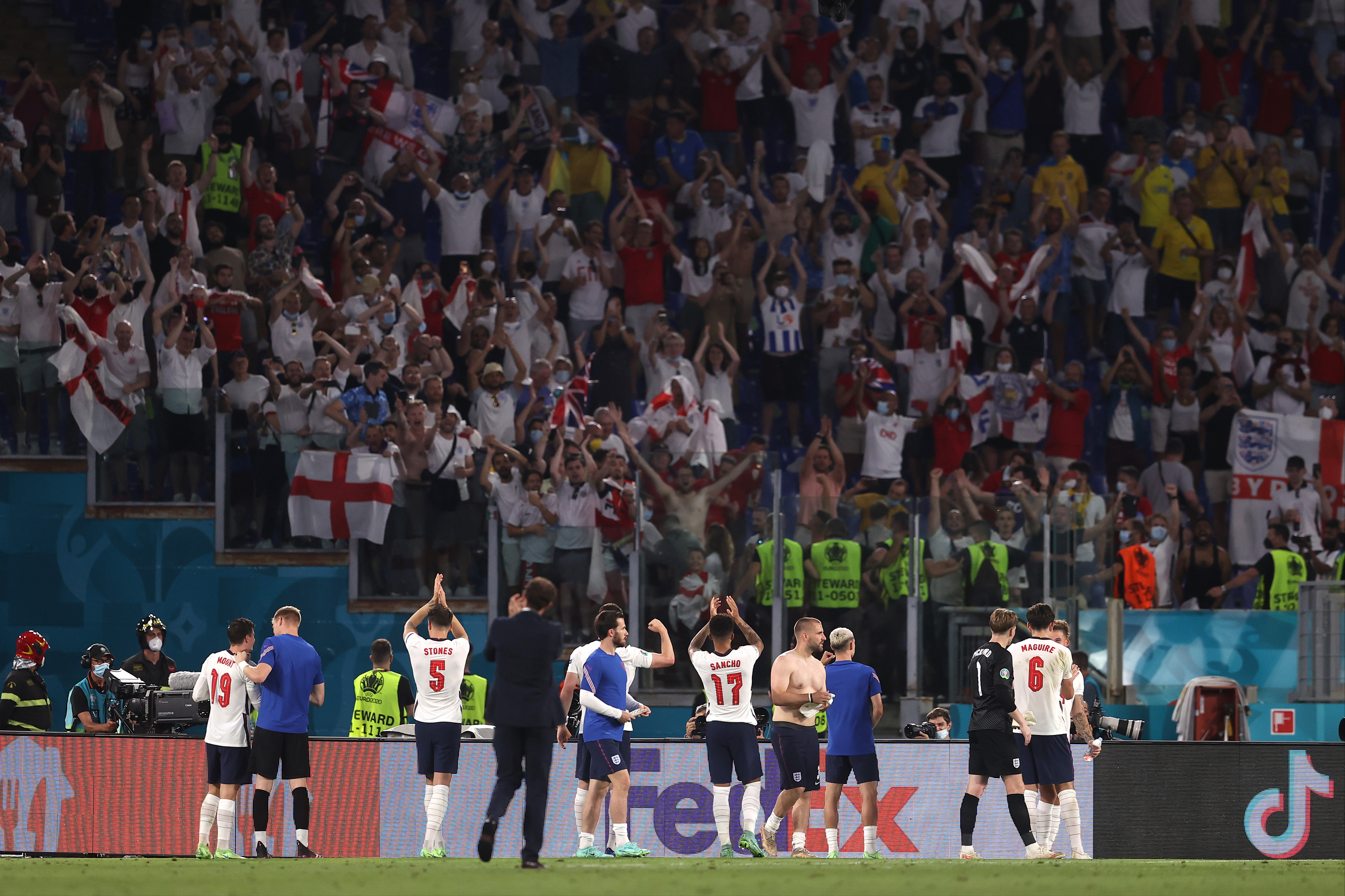 Gareth Southgate: Young stars are forging bond with fans and learning to have fun in England shirt