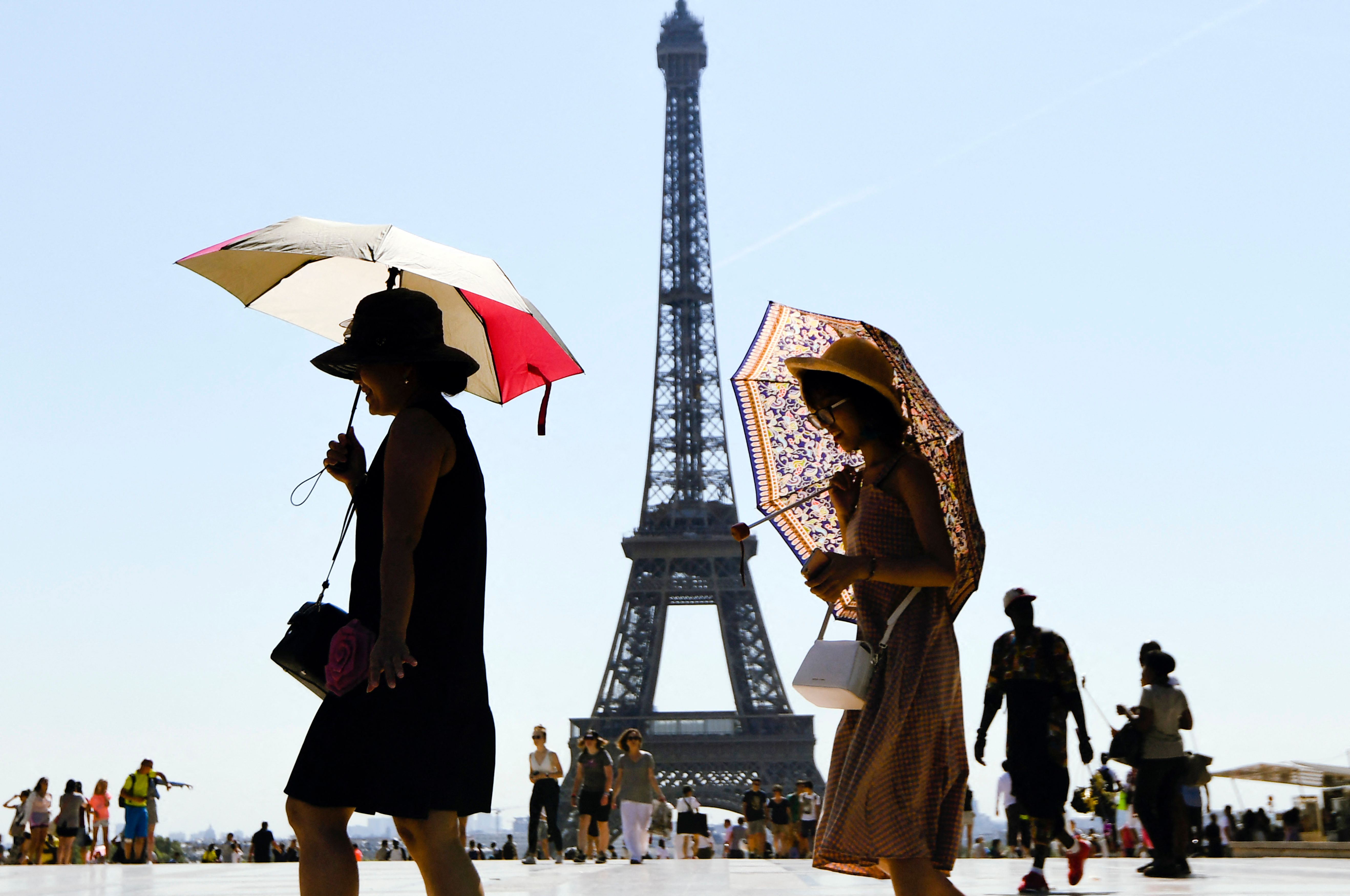 FILES-FRANCE-SPAIN-TOURISM-LEISURE-VIRUS