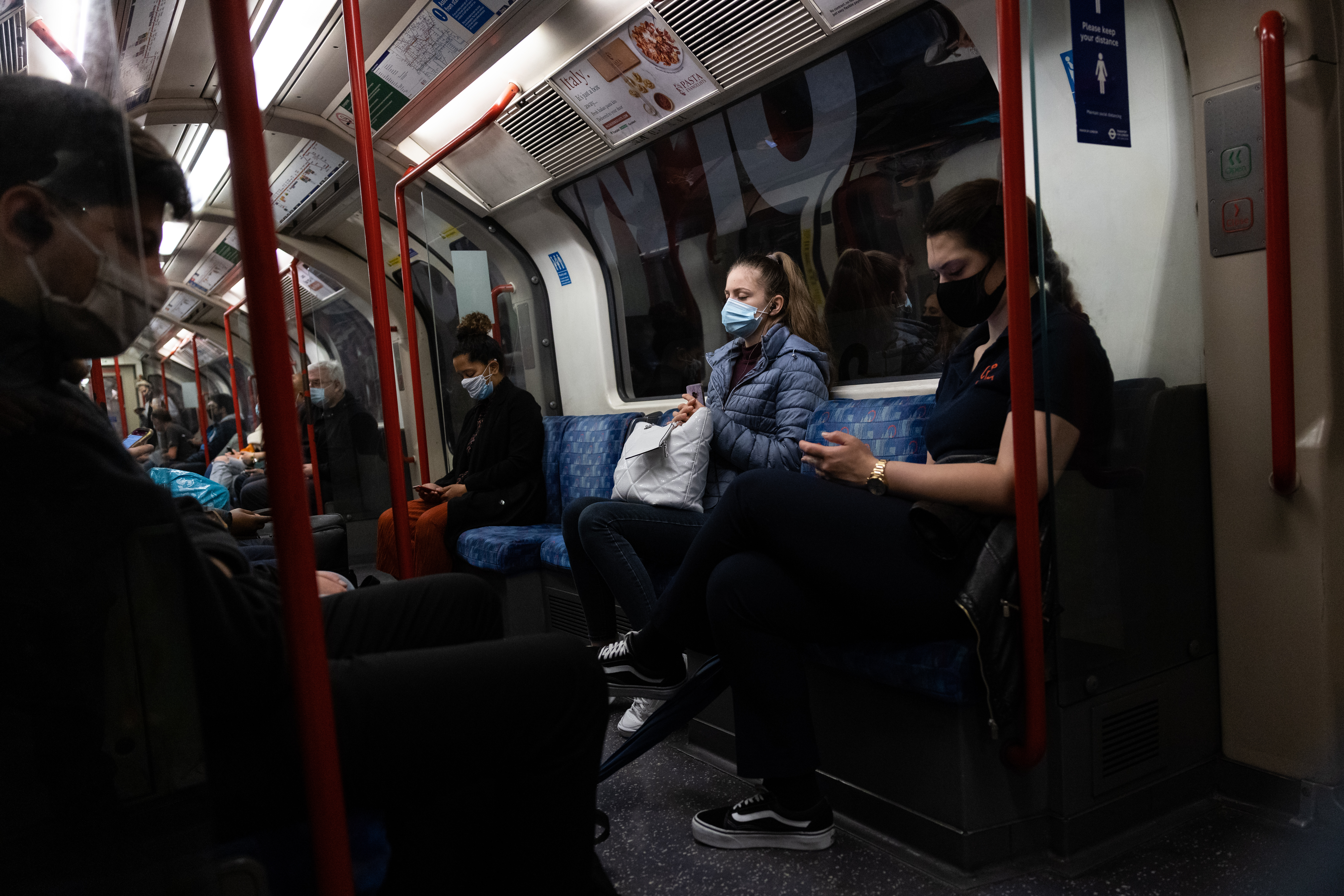 England's Nationwide Mask Mandate To Be Scrapped From July 19