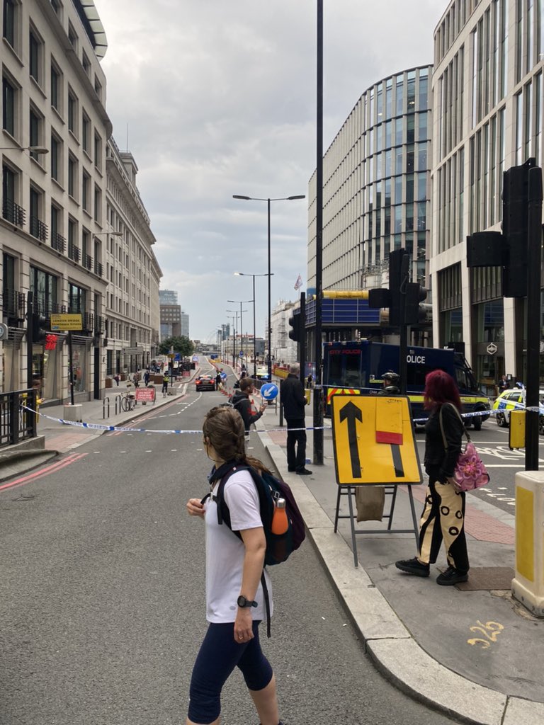 London Bridge closures reports of suspect package.jpg