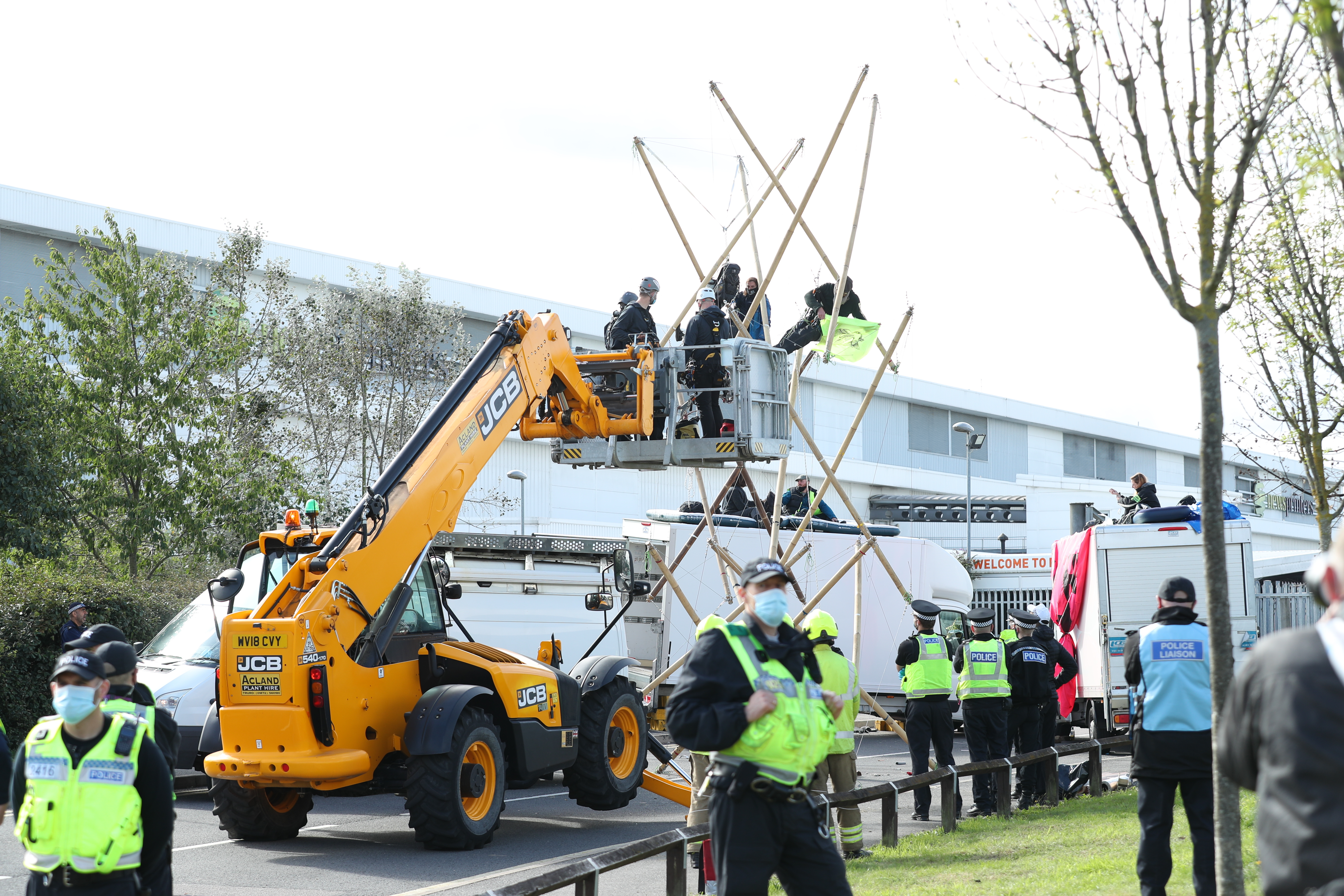 XR protesters found guilty over printing press blockade