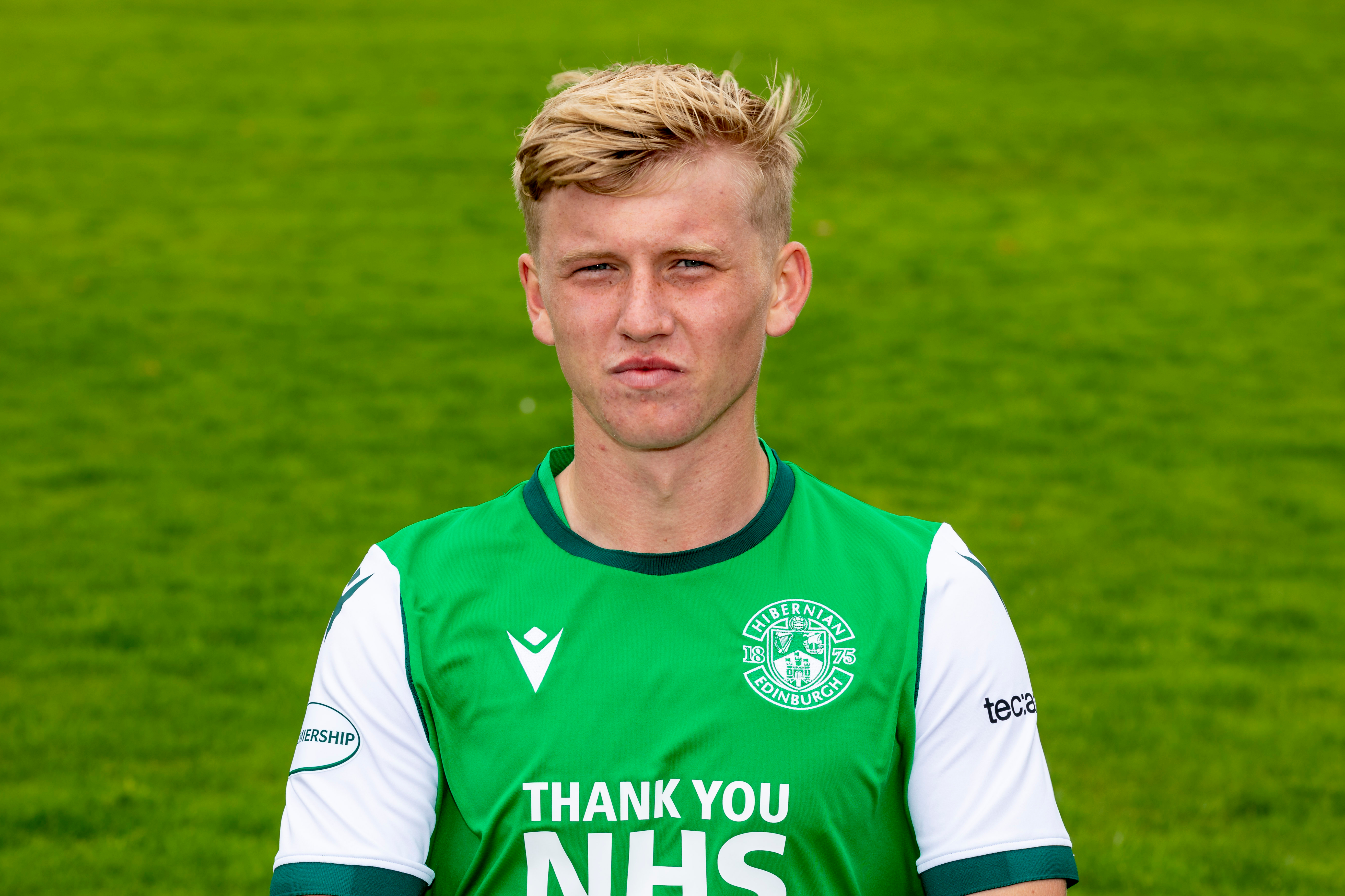 Josh Doig: Arsenal and West Ham tell Hibernian to drop £5m asking price for teenager