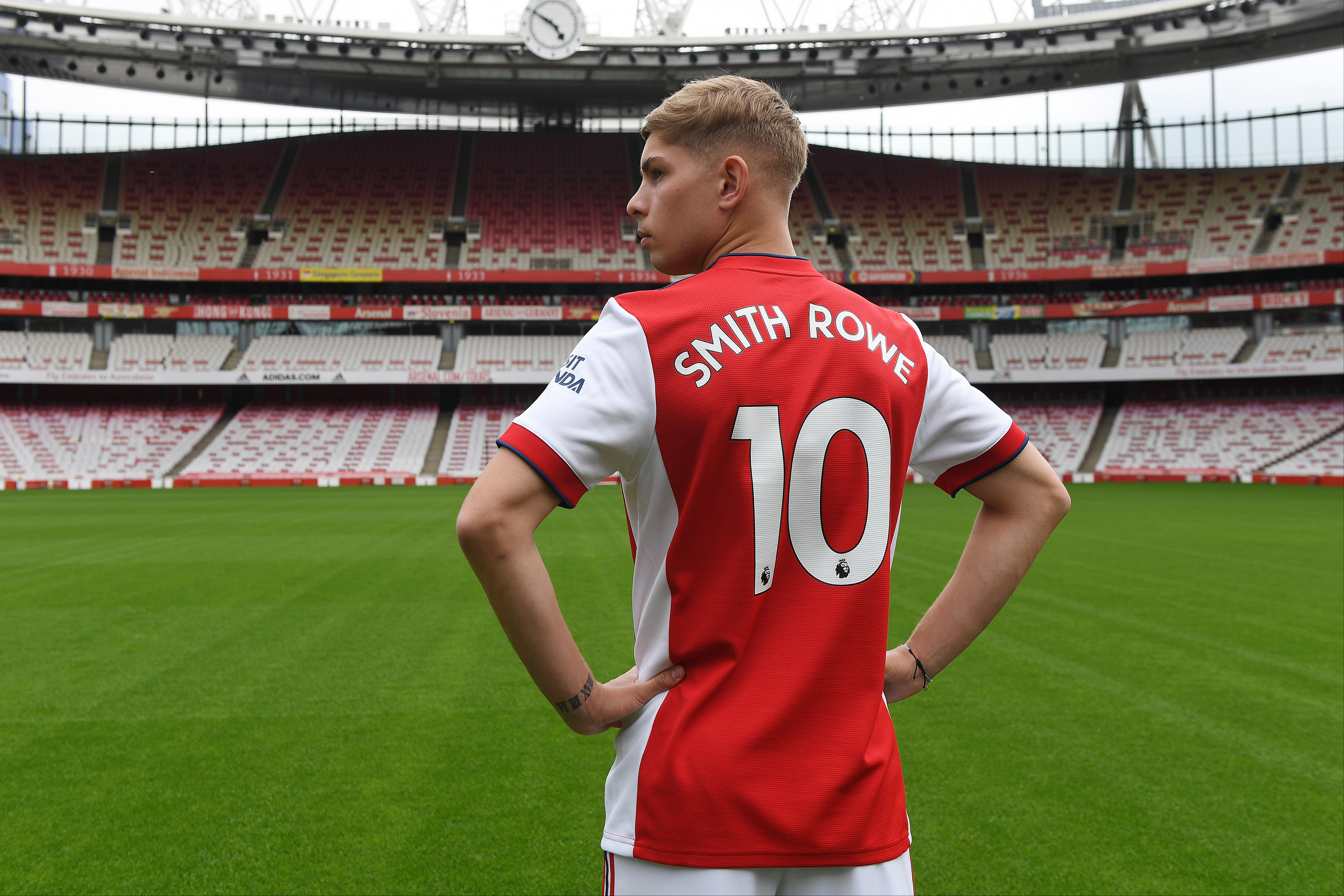 Emile Smith Rowe signs new long-term Arsenal contract as Gunners fend off Aston Villa interest 
