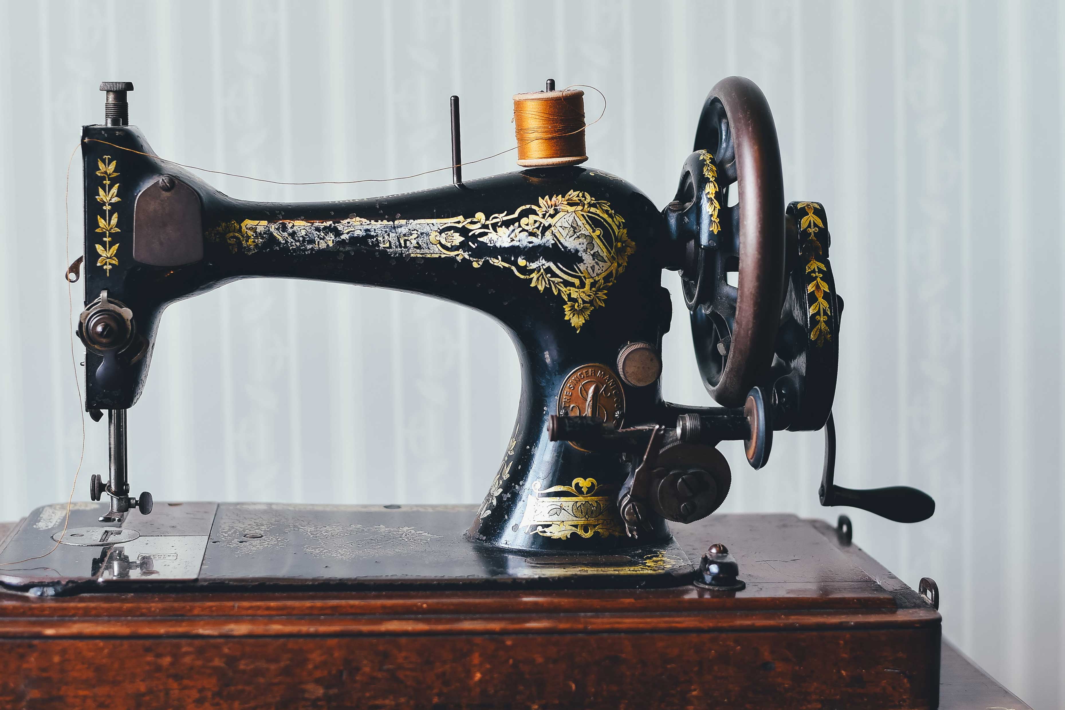Best sewing machines suitable for beginners or seasoned sewists