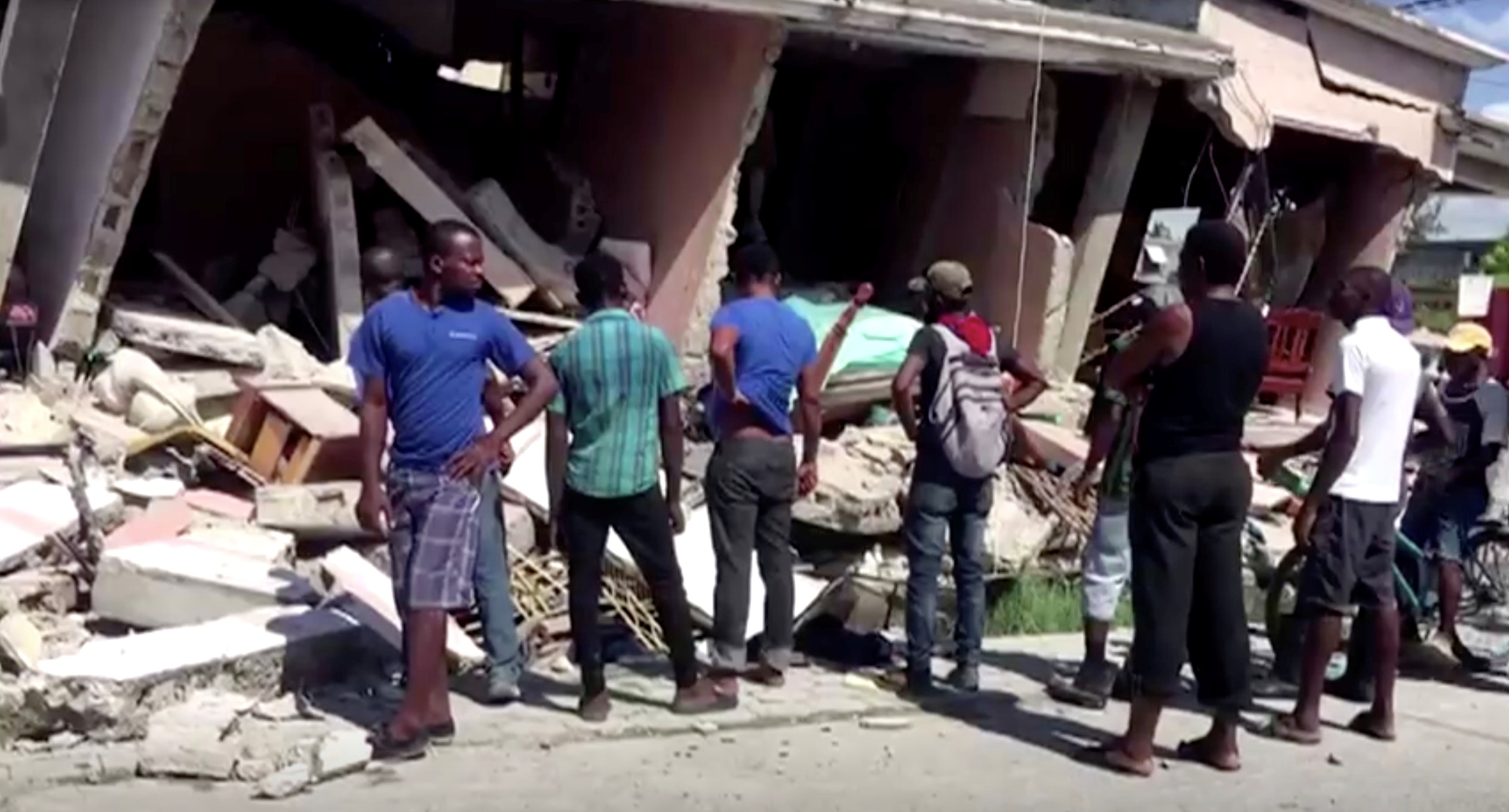 Major quake in Haiti kills several people, reduces buildings to rubble