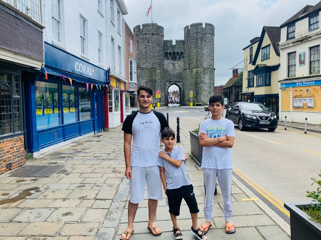 Diary of an Afghan family in the UK: “We have nothing”
