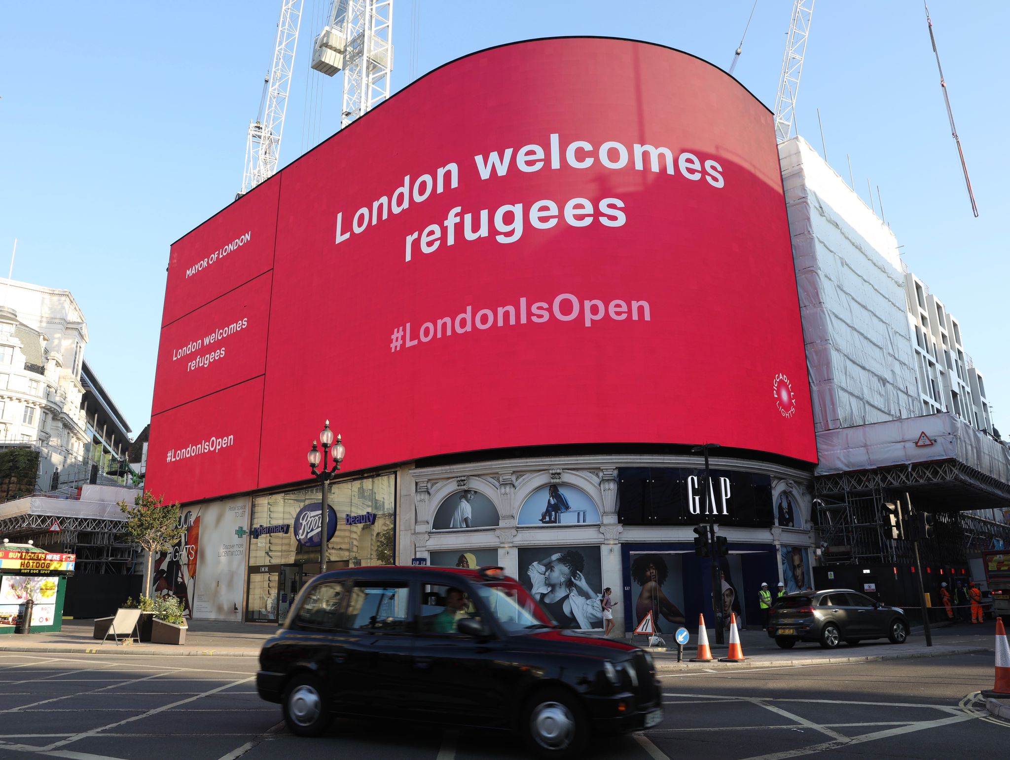 Sadiq Khan launches London fund for Afghan refugees after flood of donations