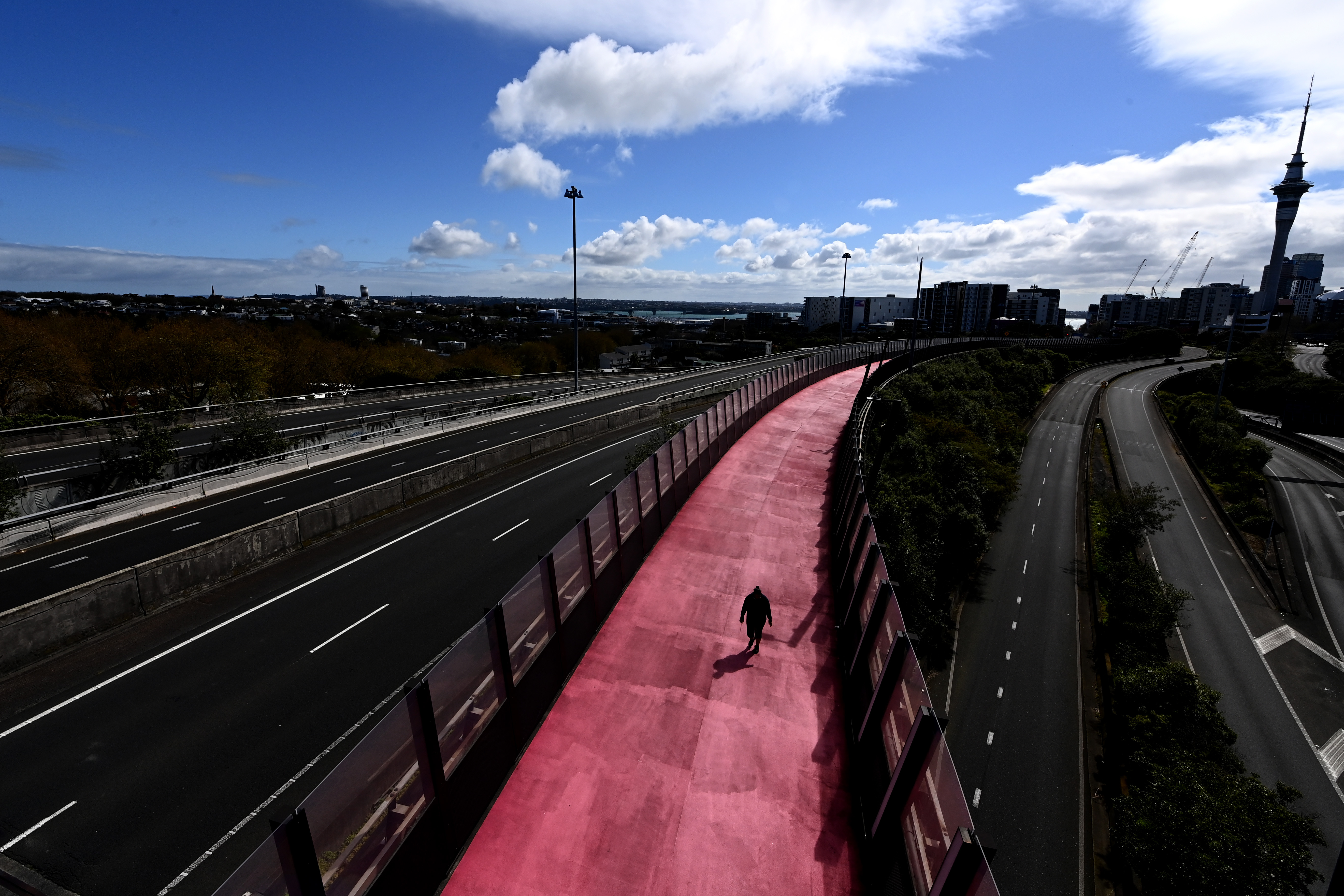Lockdown Continues In Auckland As National Cabinet Meets Decide On Alert Level Settings