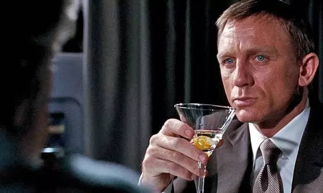 Daniel Craig.jpg_slt2