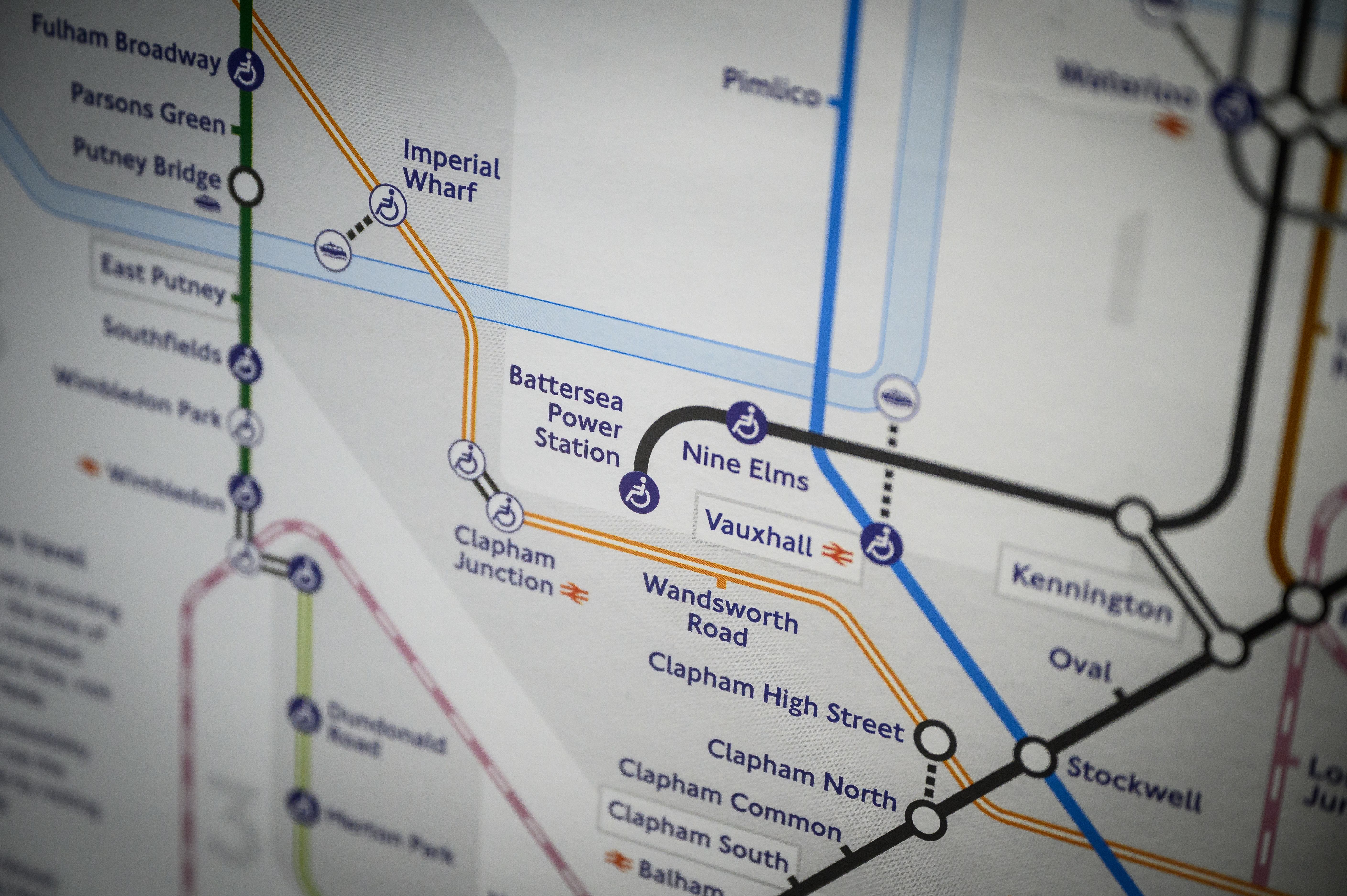 London Tube Adds Two New Stations In First Major Expansion In Years