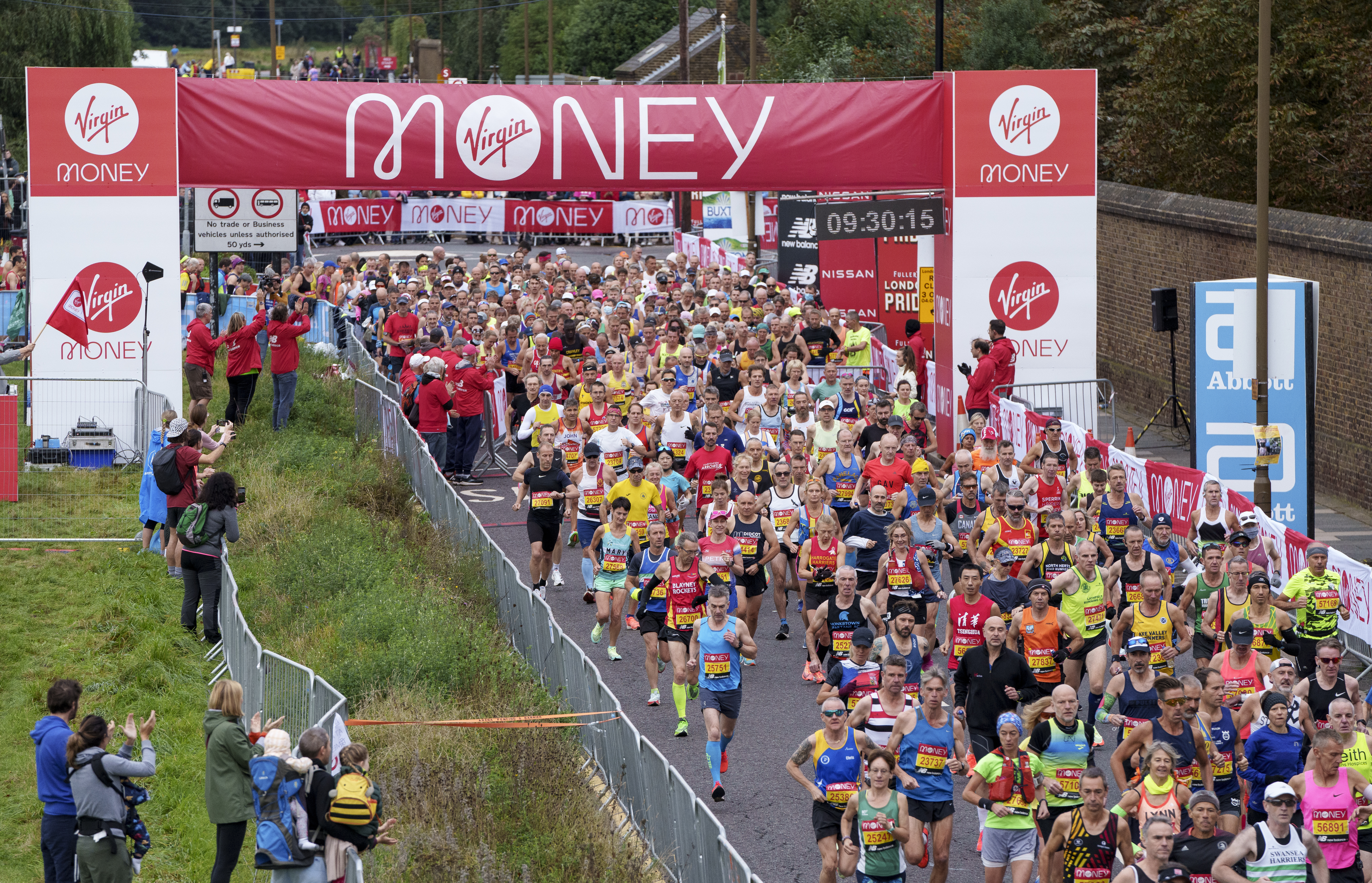 Runner dressed as a cake among 30 new world records set at London Marathon