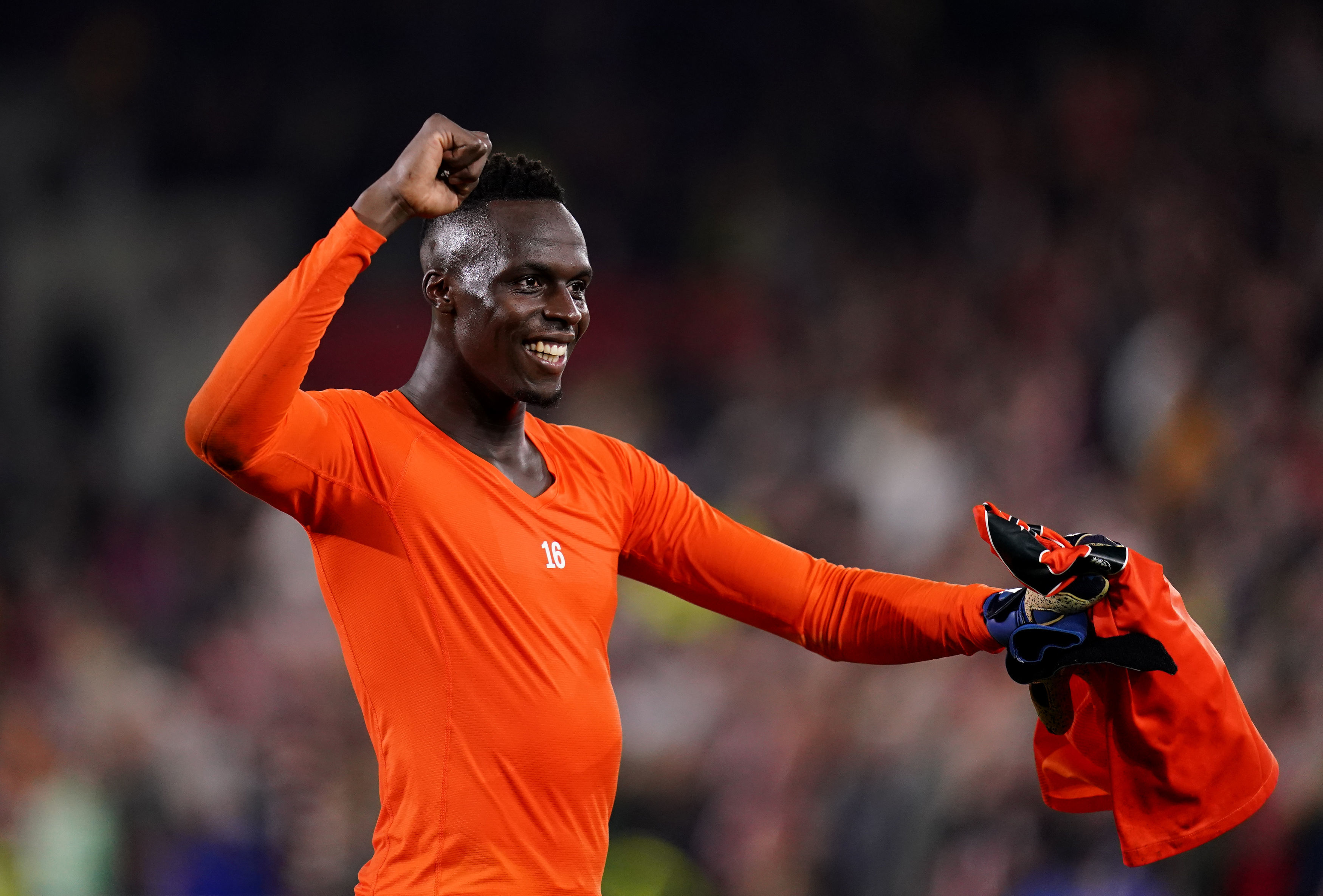 Edouard Mendy hailed as ‘brilliant’ difference-maker in Chelsea’s Premier League title pursuit by Gary Neville