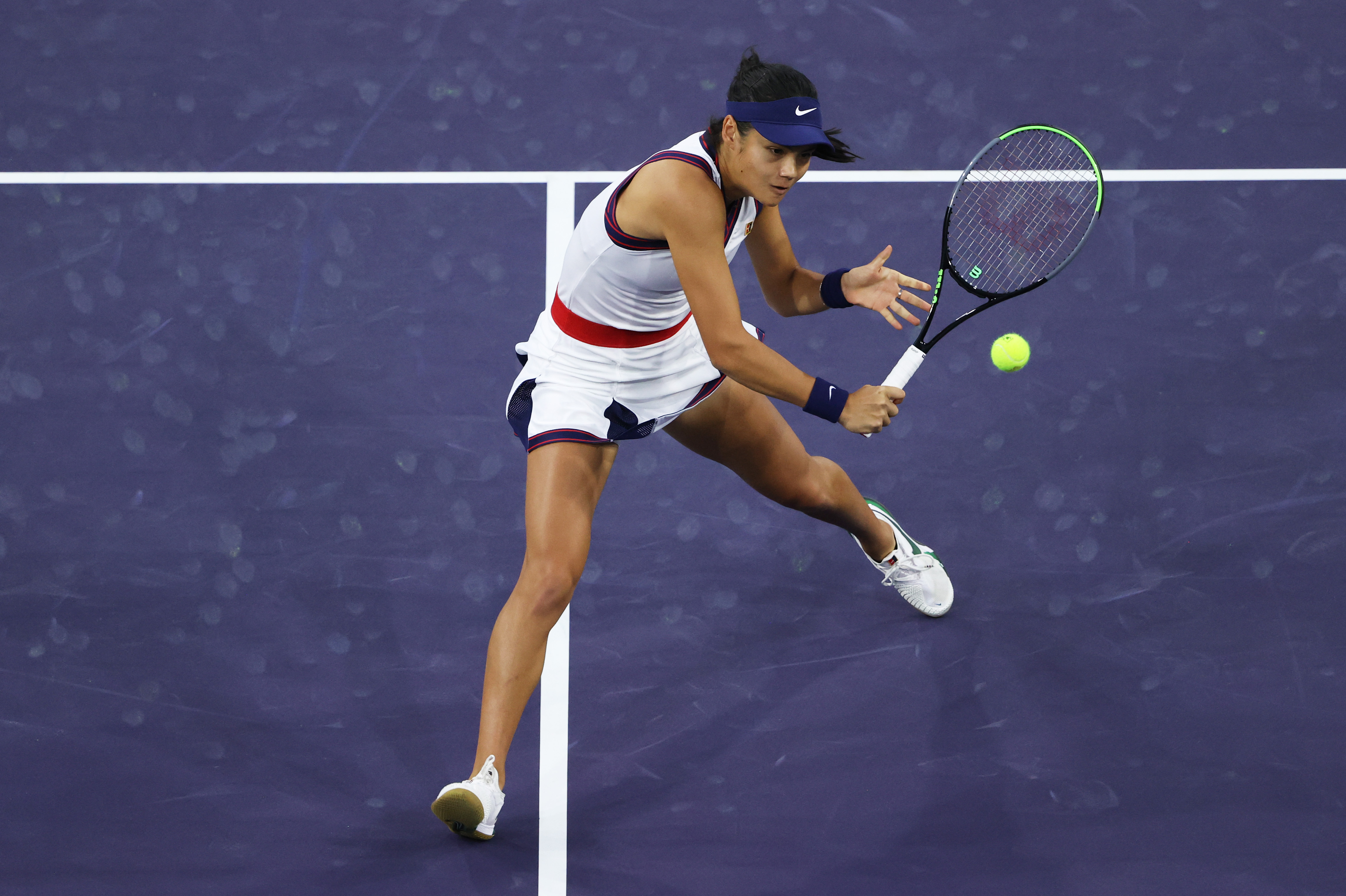 Emma Raducanu ‘optimistic’ about having new coach in time for Australian Open 