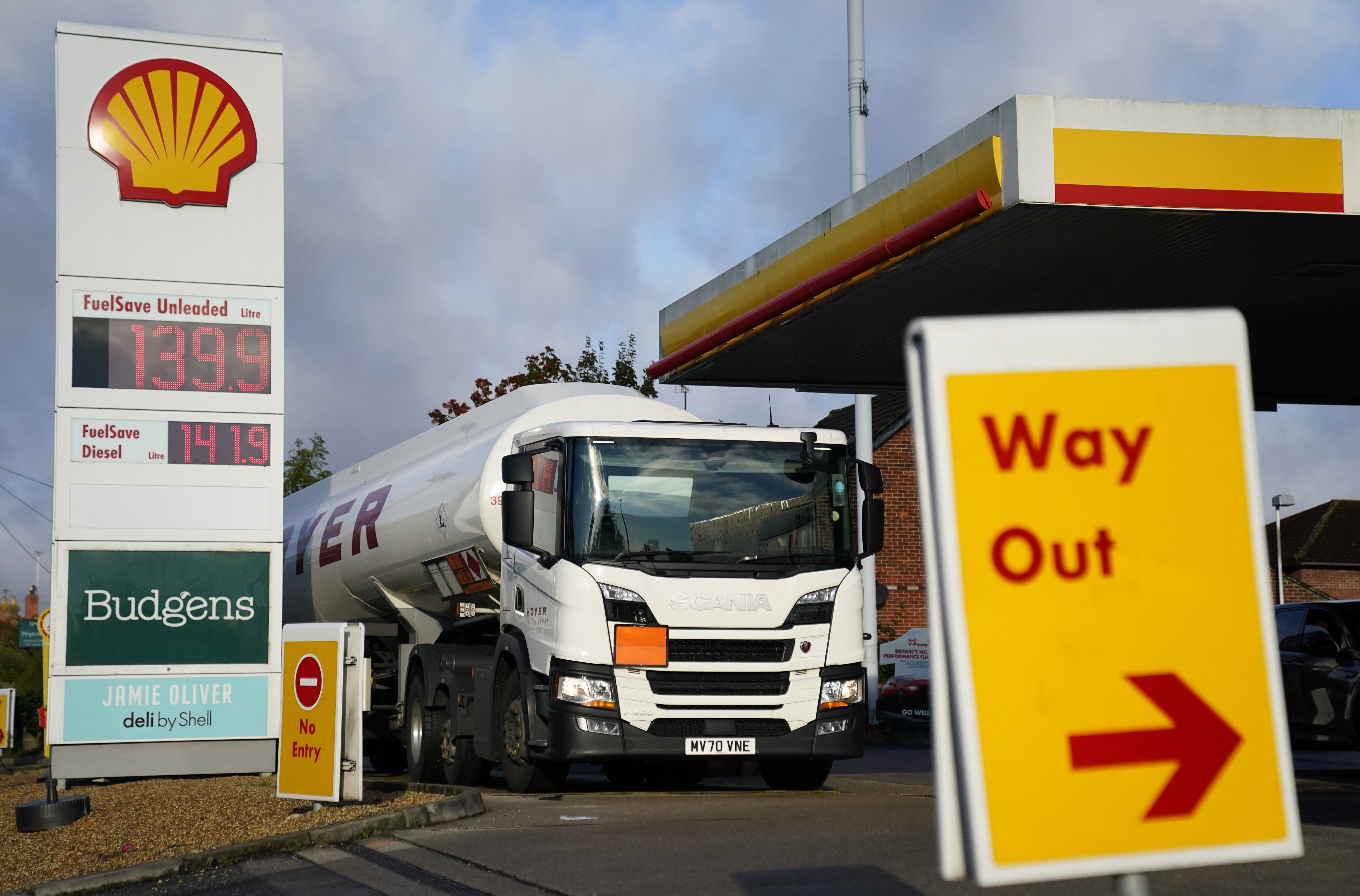 Shell fires back at investor attack branding Dan Loeb’s break-up calls “symbolism”