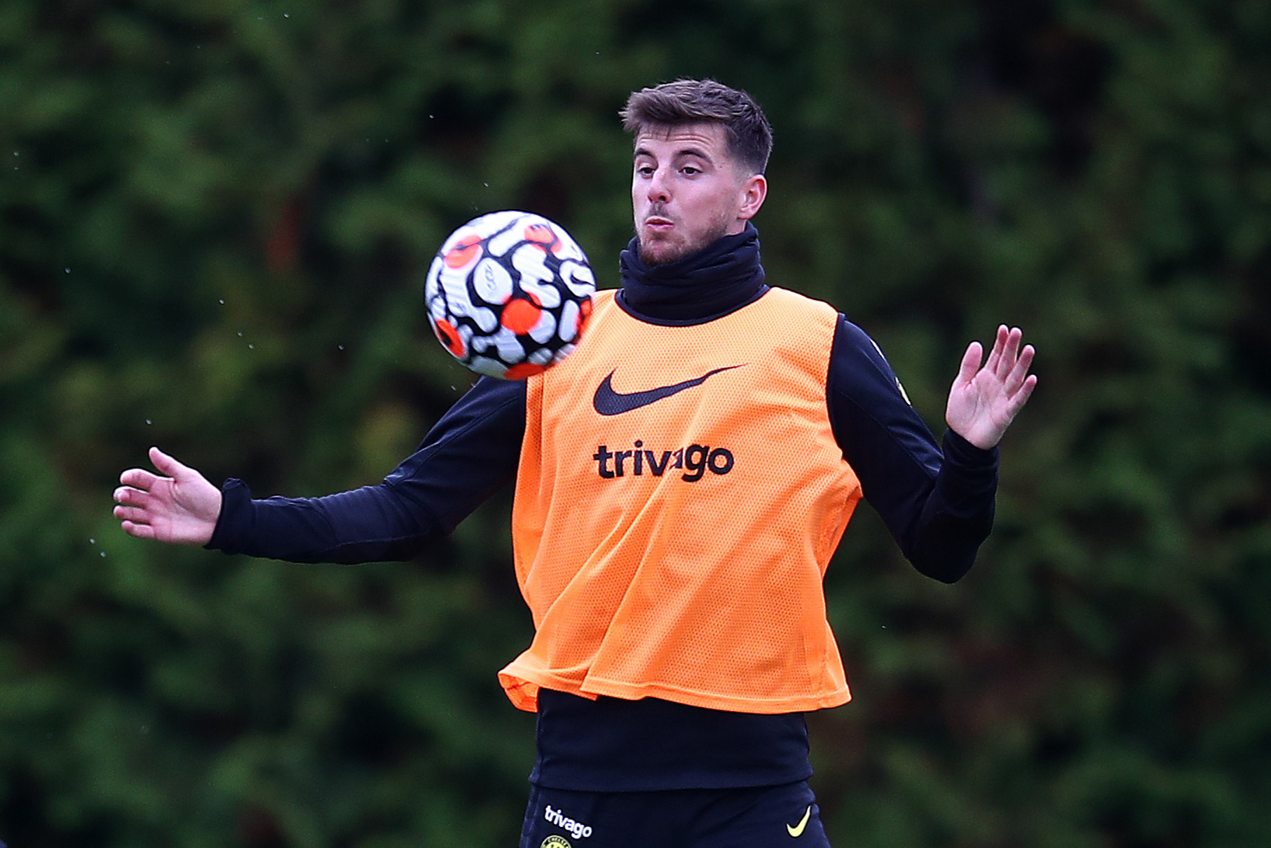 Chelsea boosted by Mason Mount return for Burnley clash but no guarantees over England availability