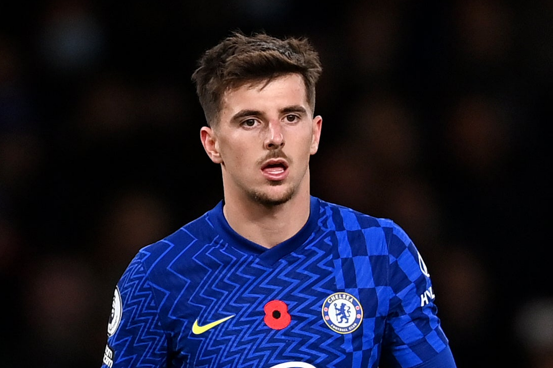 Mason Mount provides injury update after Chelsea and England star undergoes dental surgery