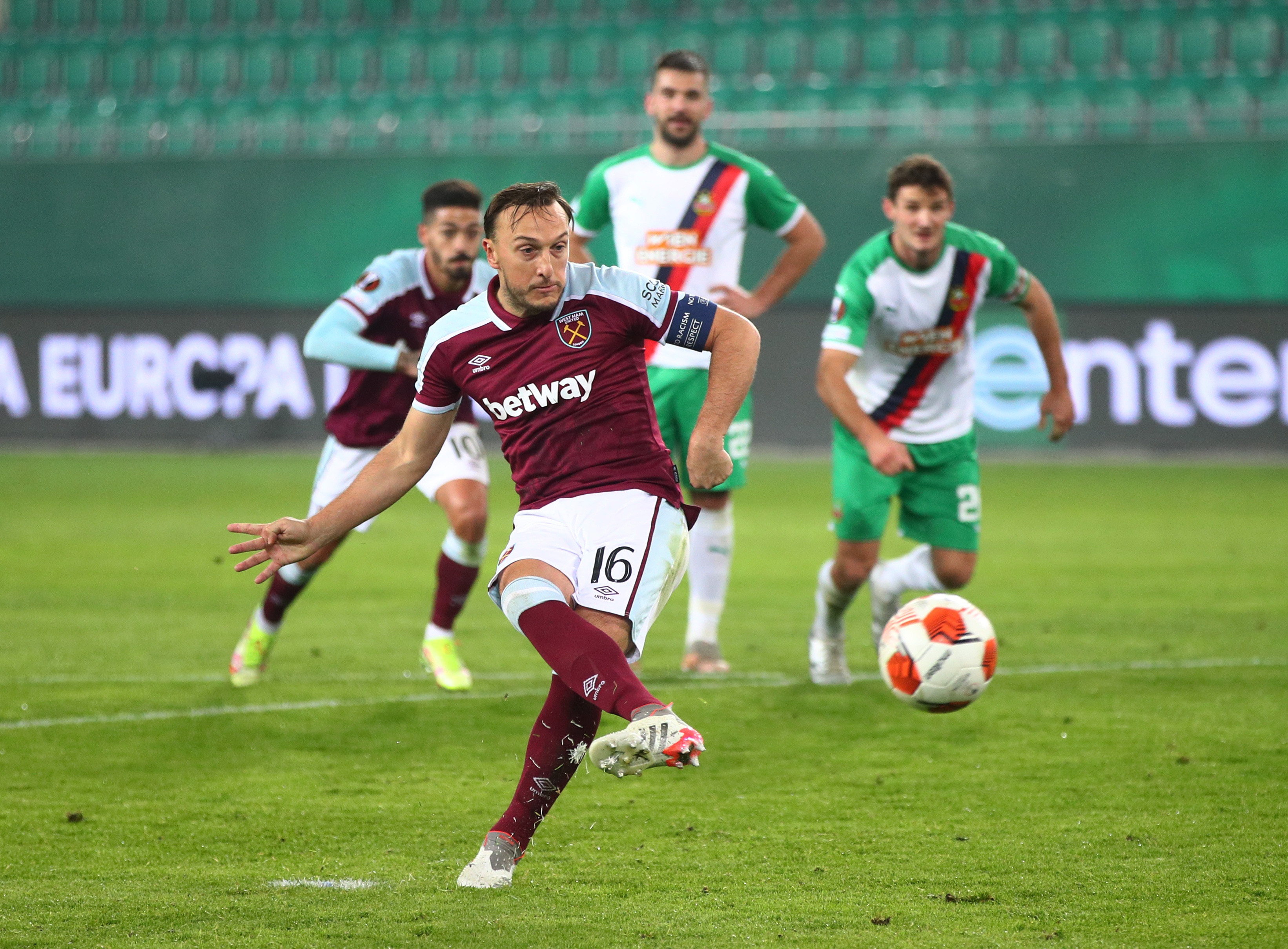 West Ham player ratings vs Rapid Vienna: ‘Controlling’ display from Mark Noble with Arthur Masuaku also bright