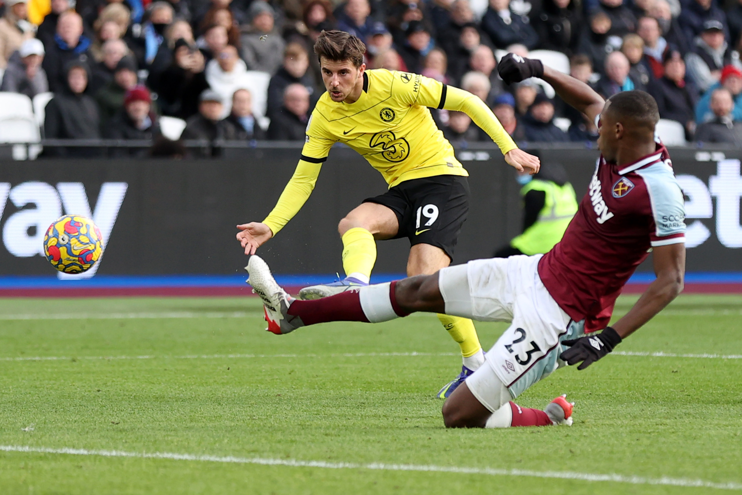Mason Mount goal: Watch Chelsea star’s sensational volley to restore lead in West Ham London derby clash