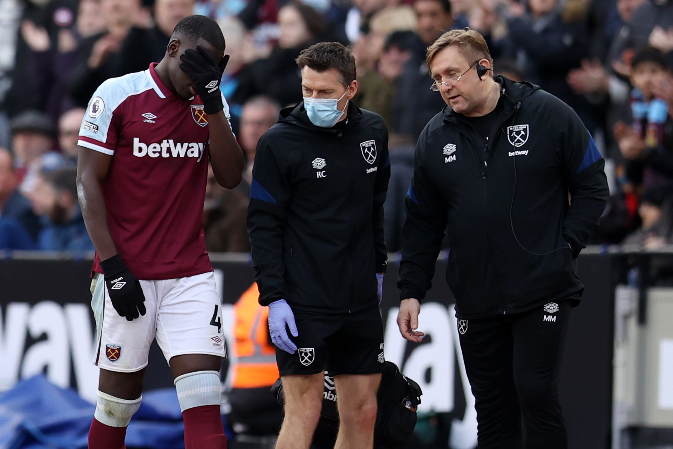 West Ham defender Kurt Zouma set for spell on sidelines after scan confirms hamstring injury 