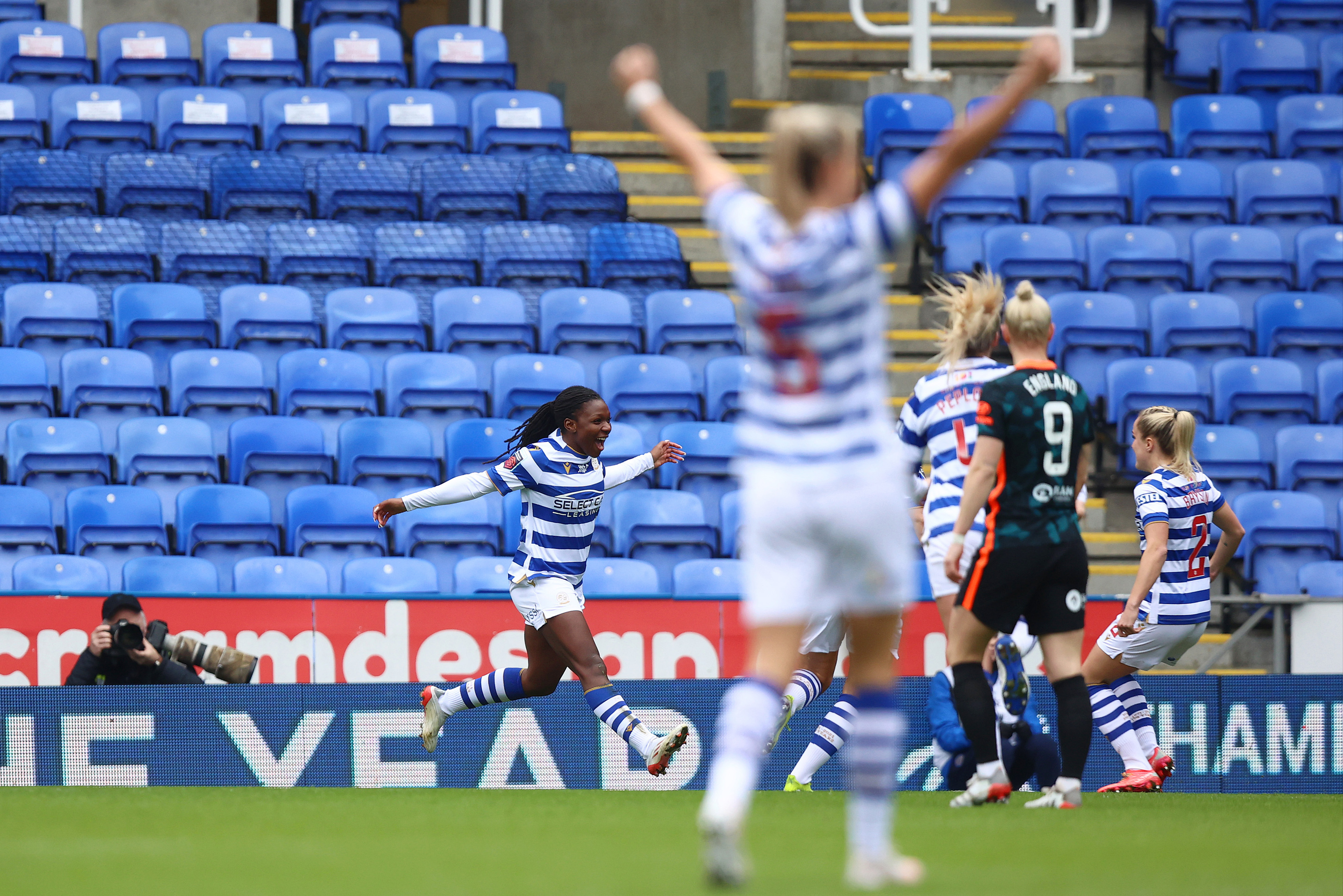 Chelsea Women suffer shock WSL defeat against Reading as Arsenal stay top