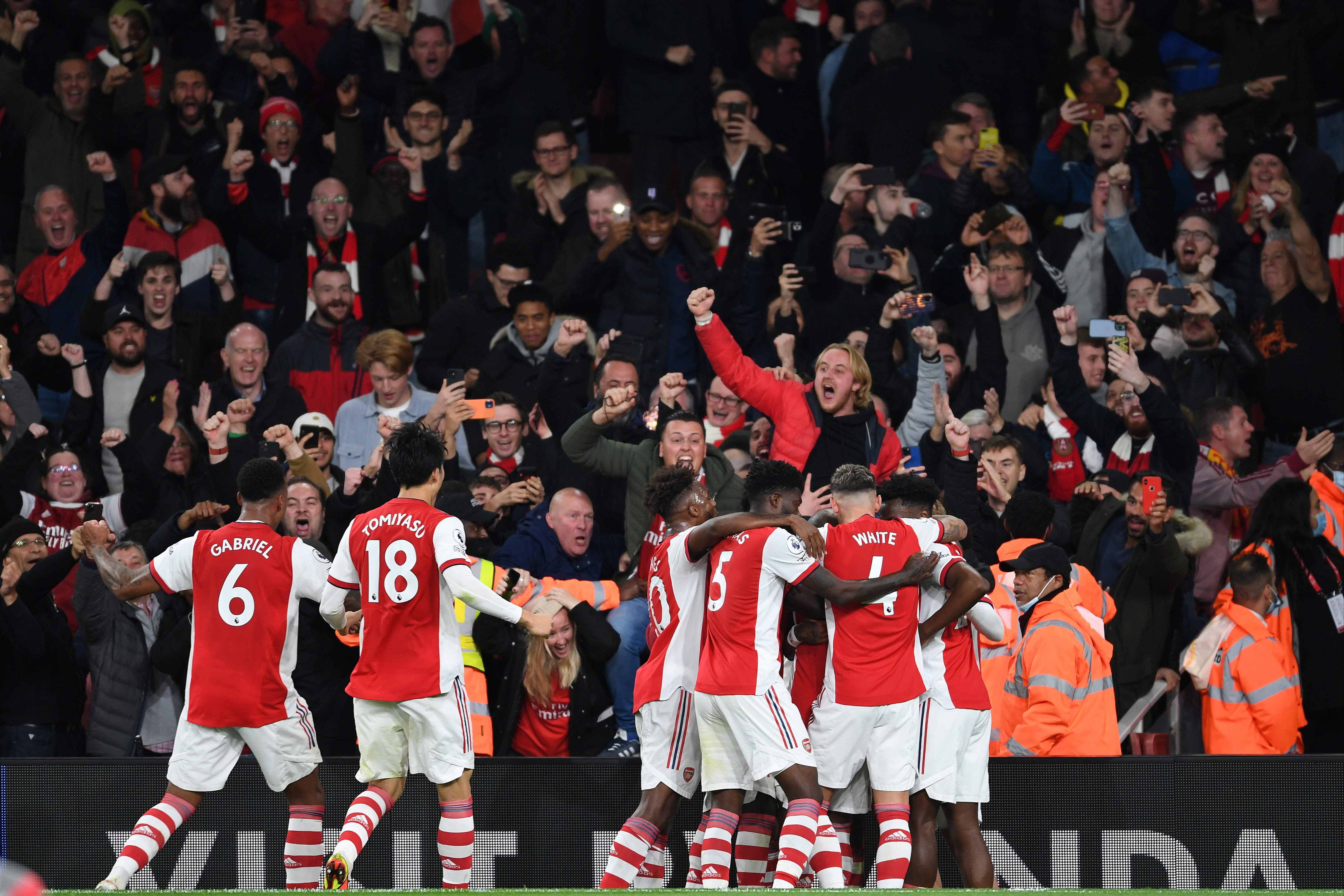Arsenal and Crystal Palace warning for fans as Premier League grounds set for Covid passports under Plan B