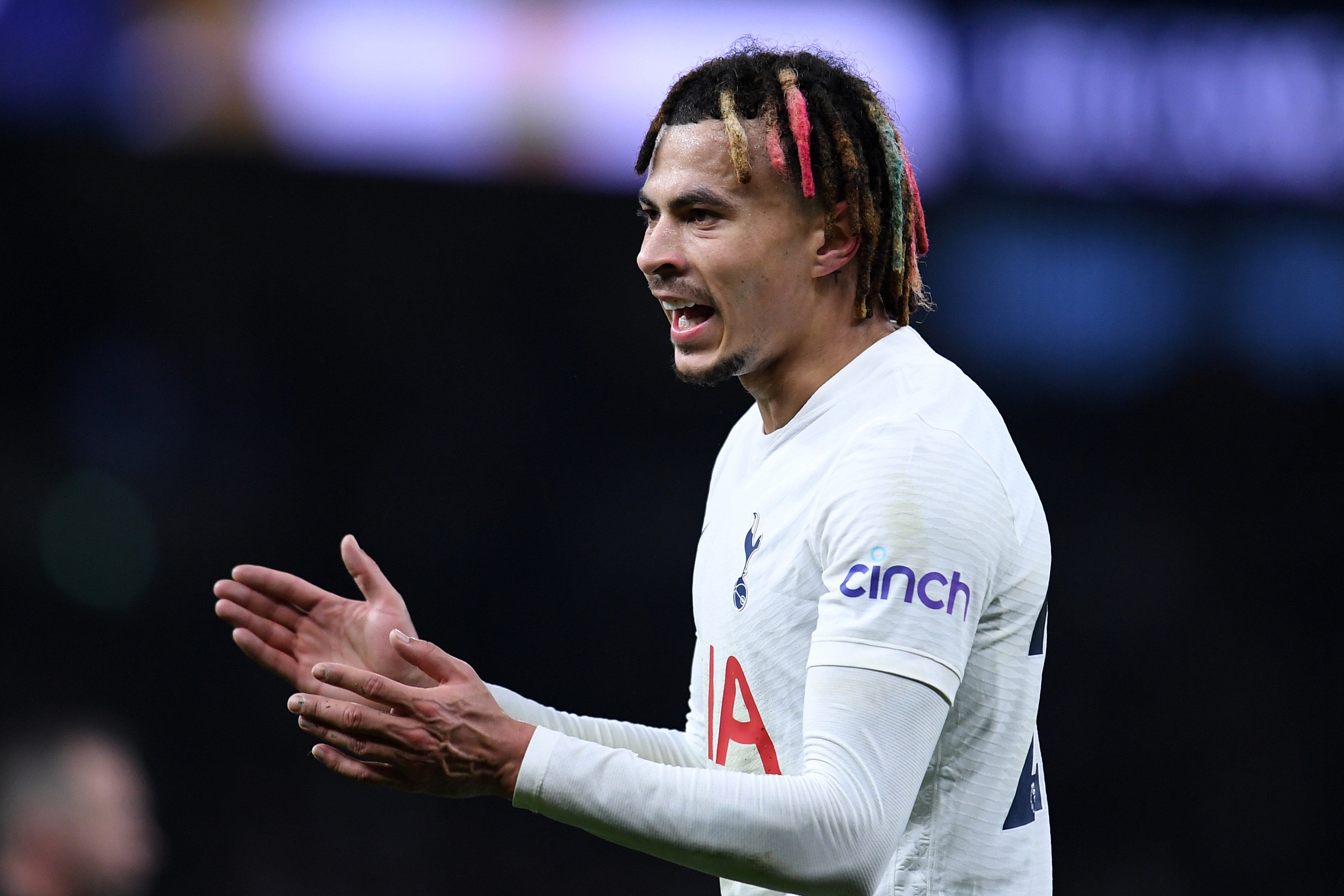 Everton confirm deadline day signing of Dele Alli from Tottenham