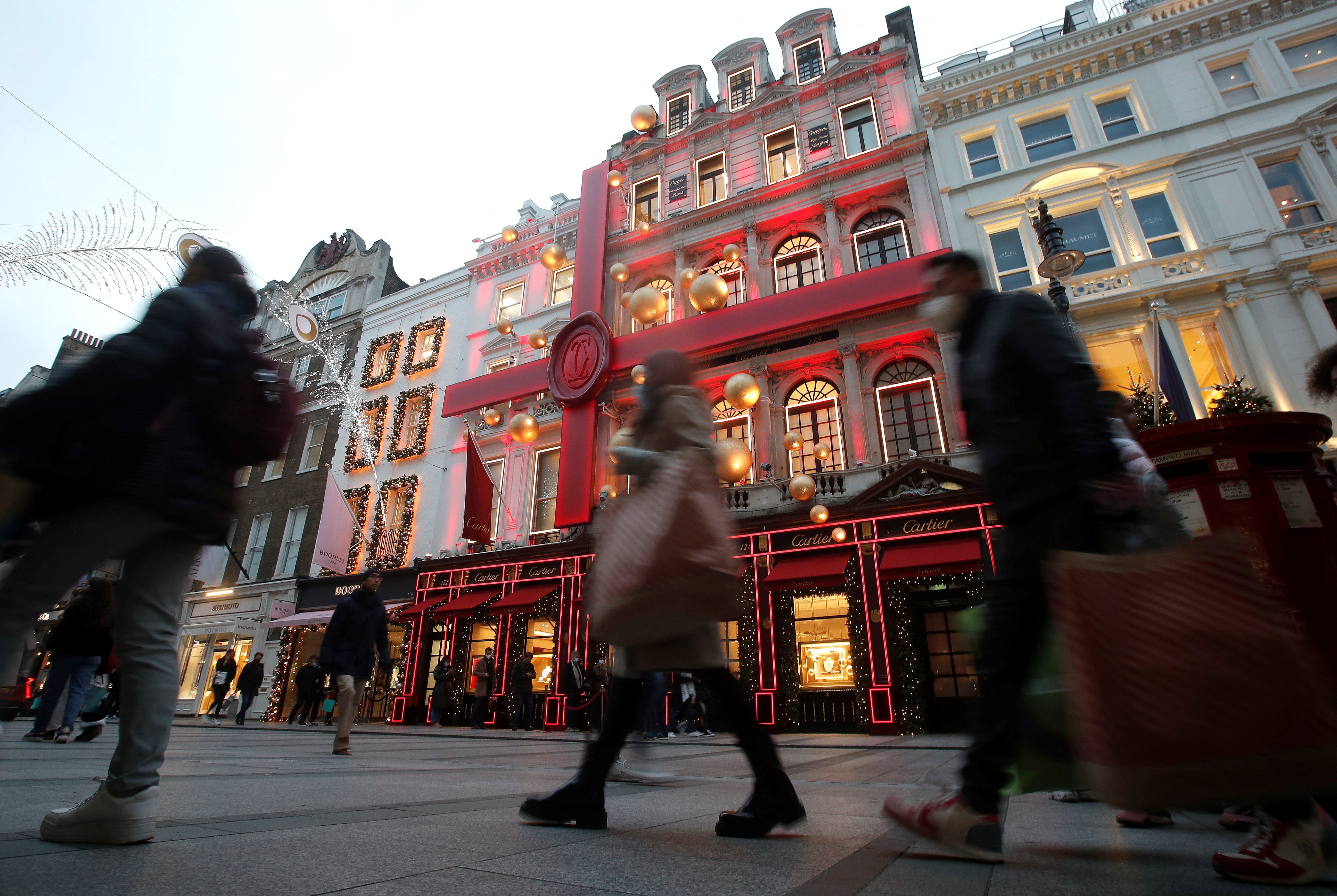West End high street named world's most expensive shopping spot